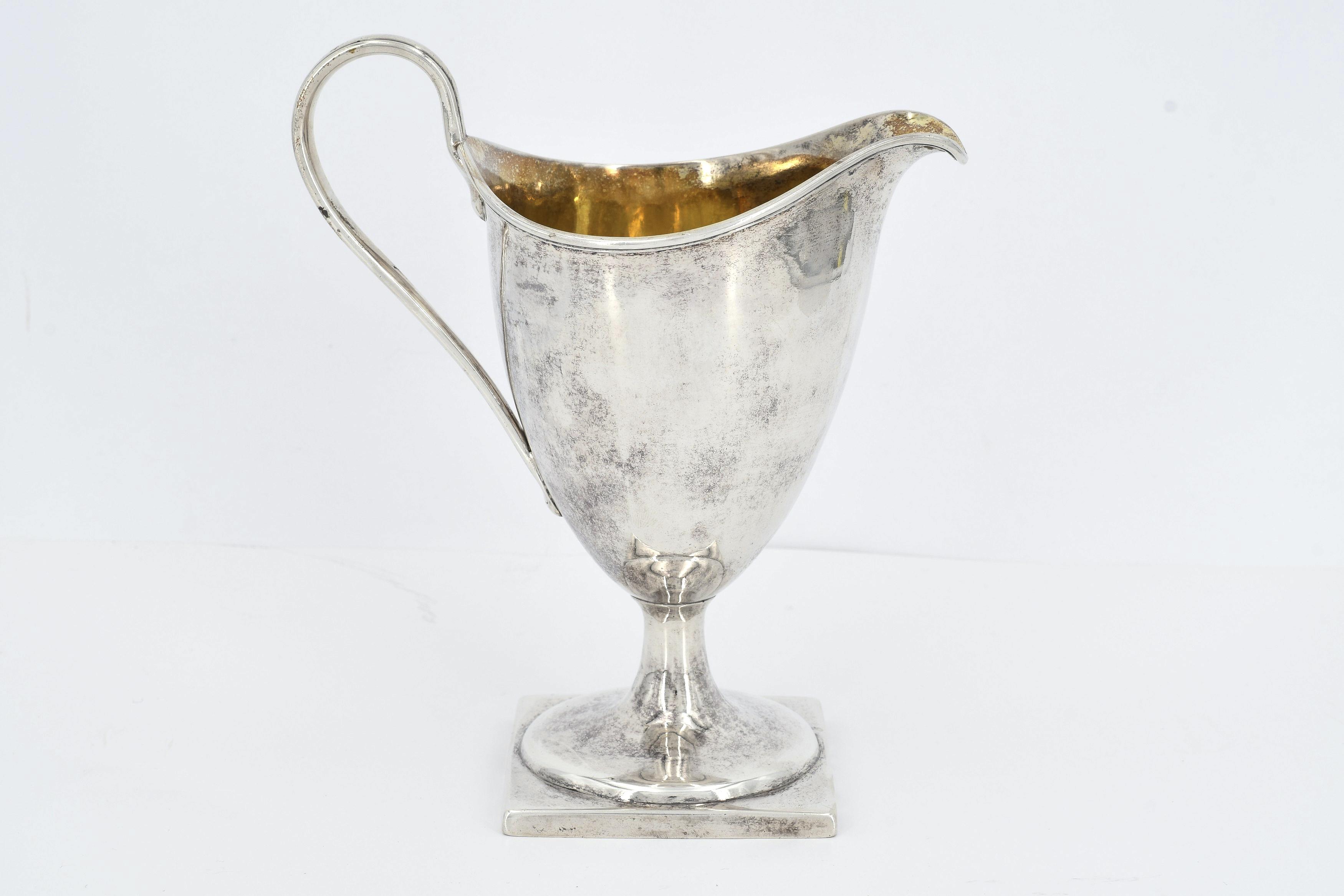 Footed silver milk jug - Image 2 of 8