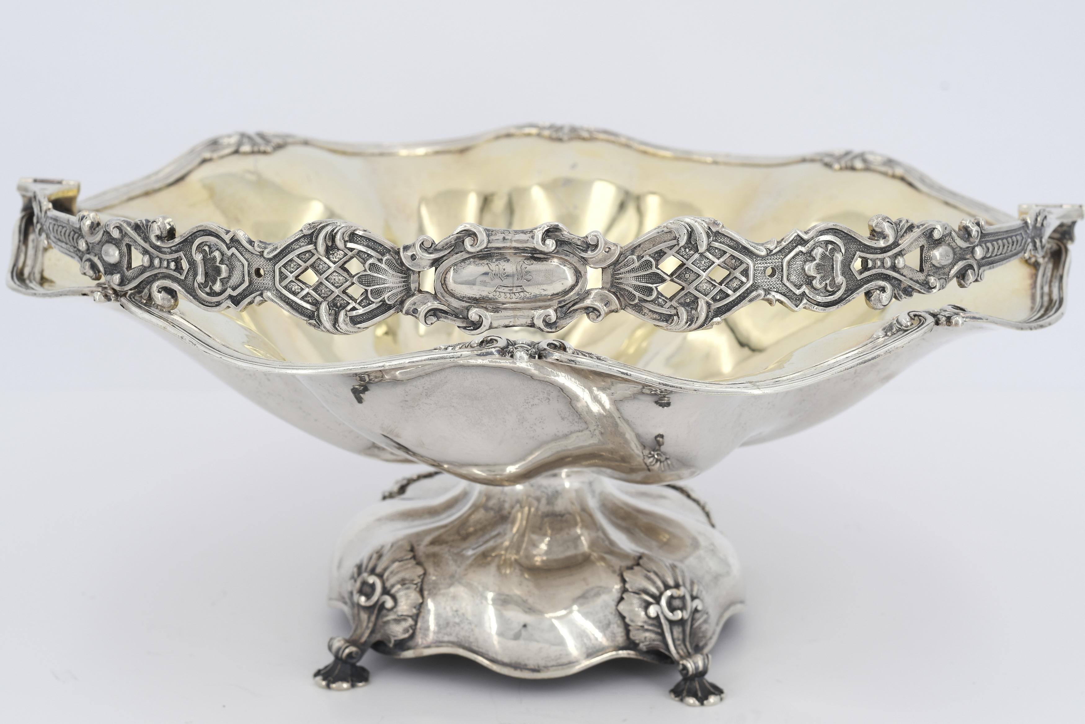 Silver bowl with handle - Image 3 of 7