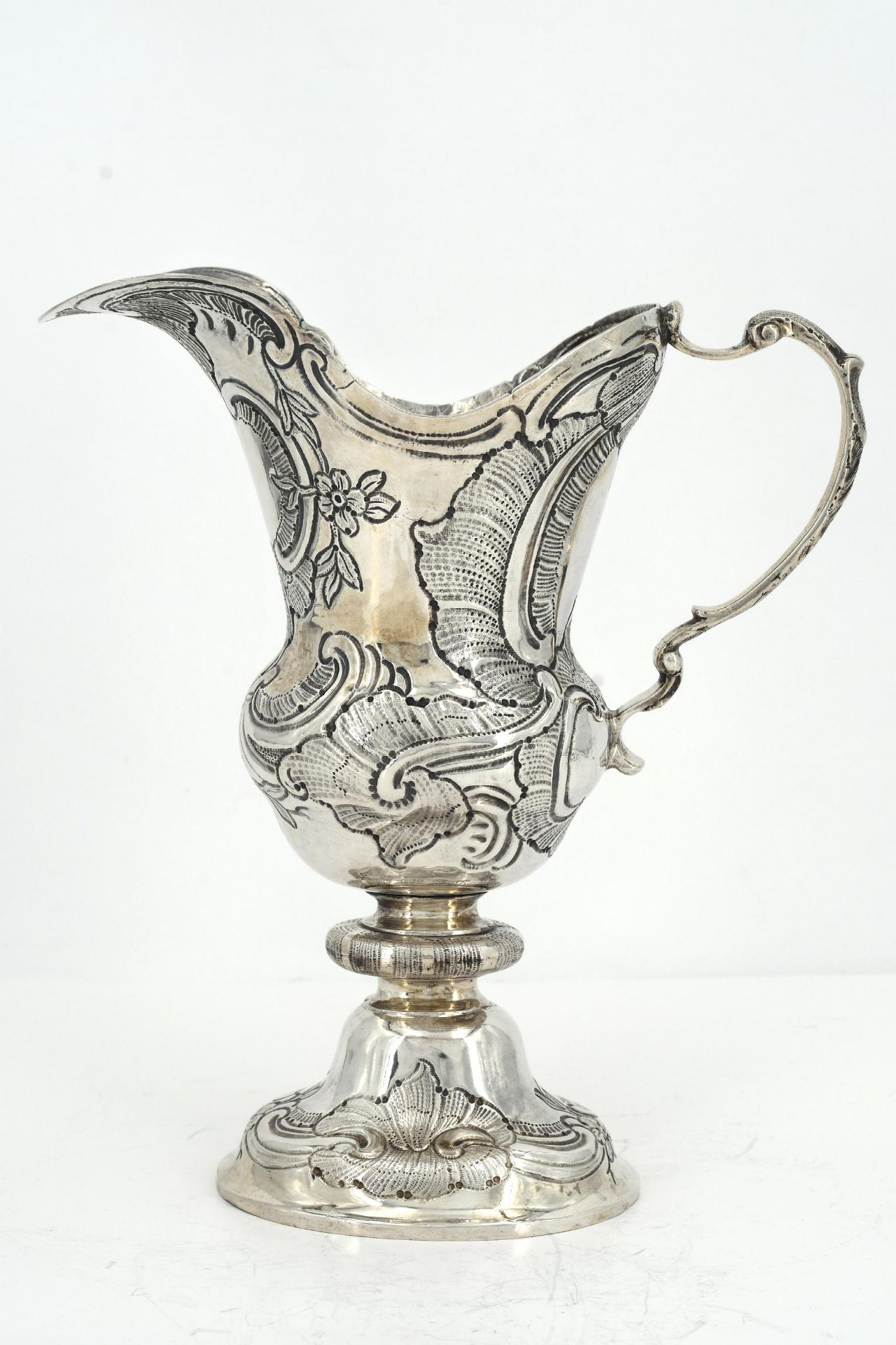 Silver helmet shaped jug with rocaille décor - Image 4 of 7