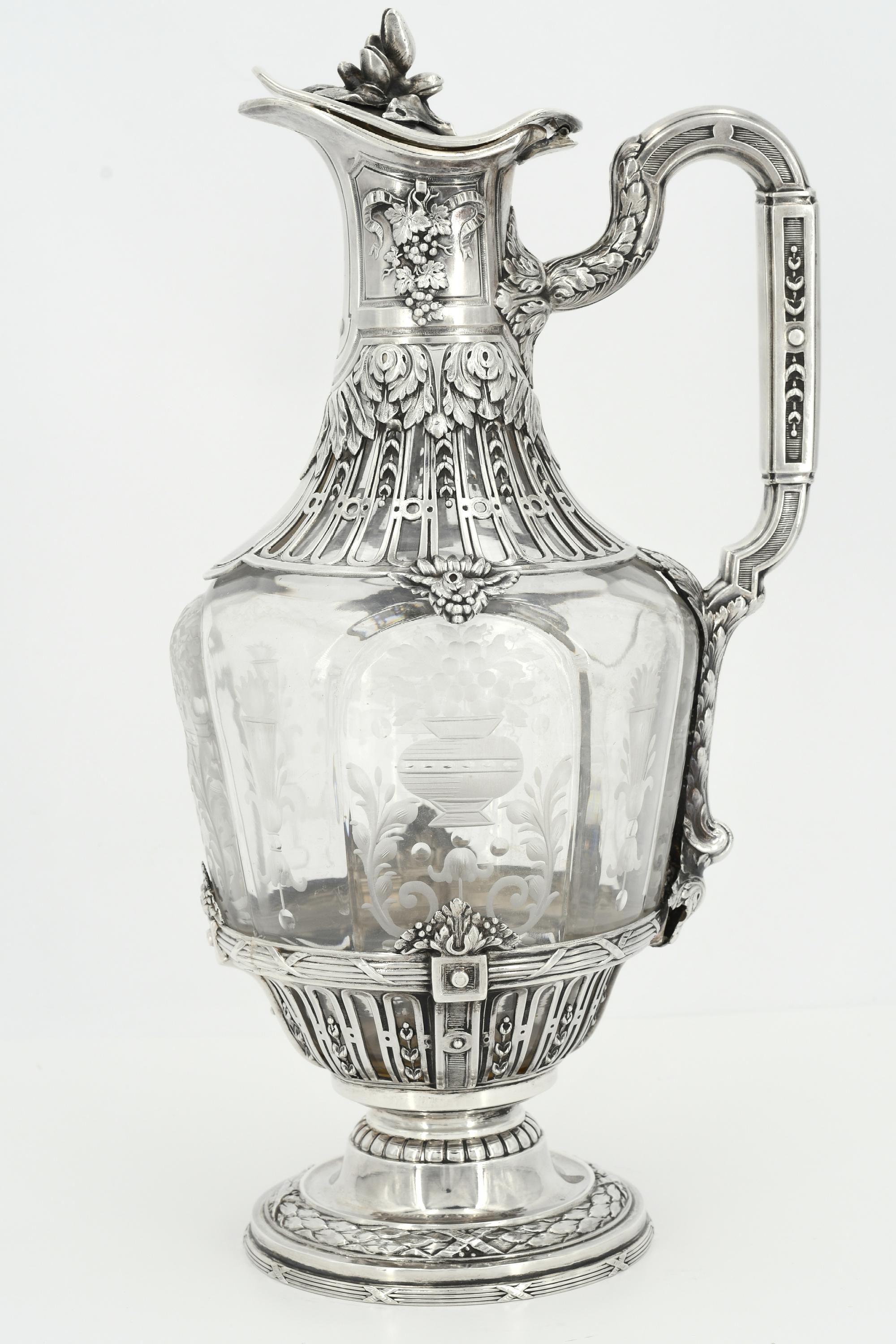 Silver and glass carafe with flower knob and laurel décor - Image 2 of 7