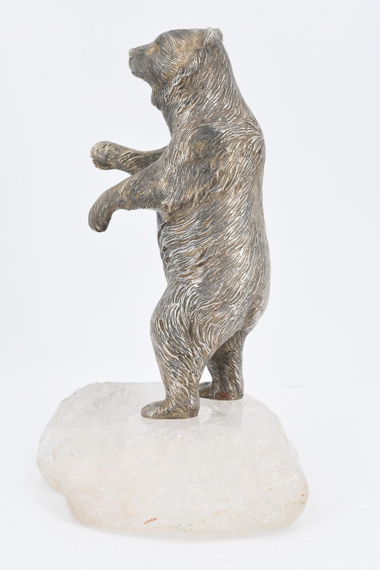 Silver figurine of a standing bear mounted on mountain crystal - Image 3 of 6