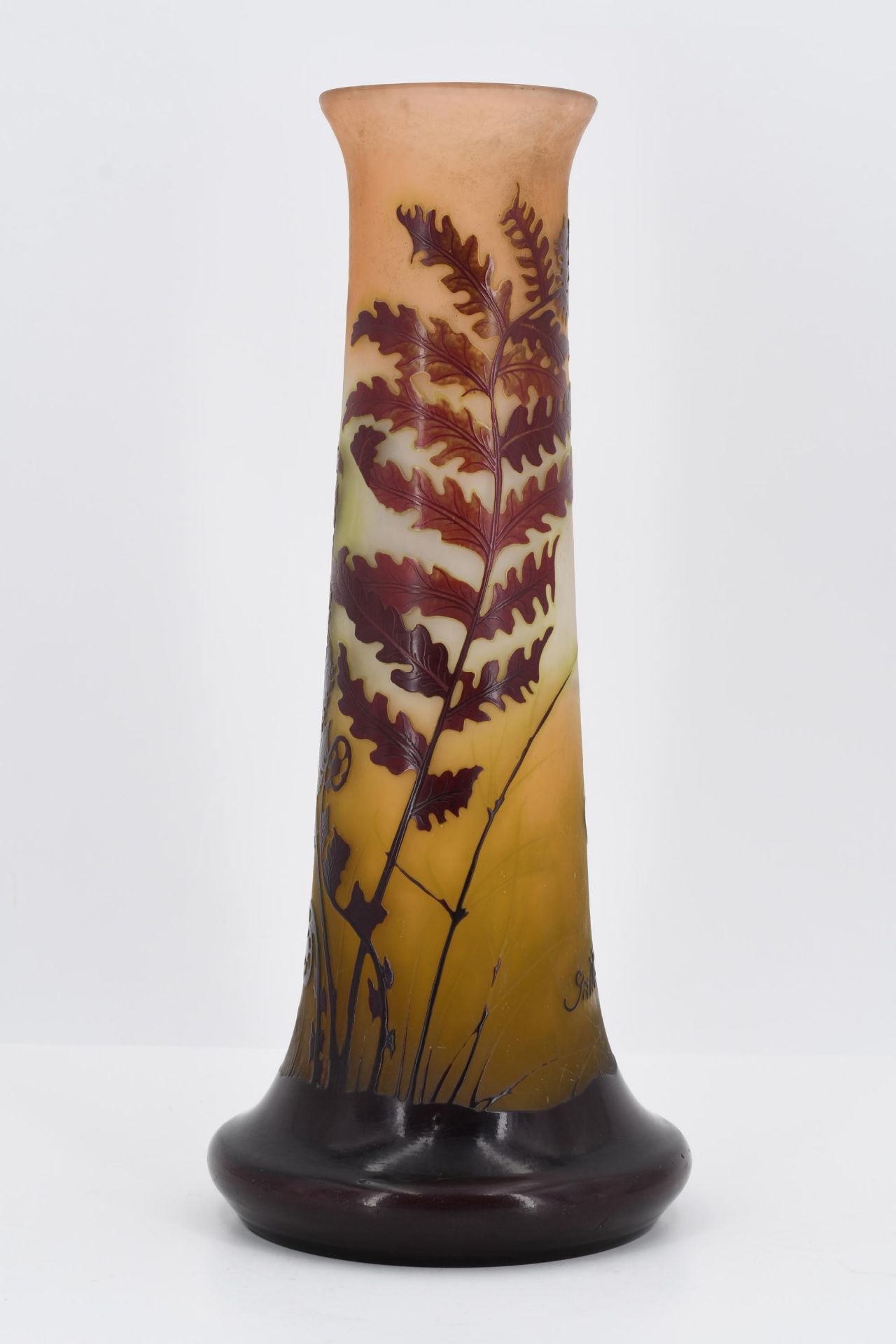 Glass vase with fern décor - Image 5 of 7