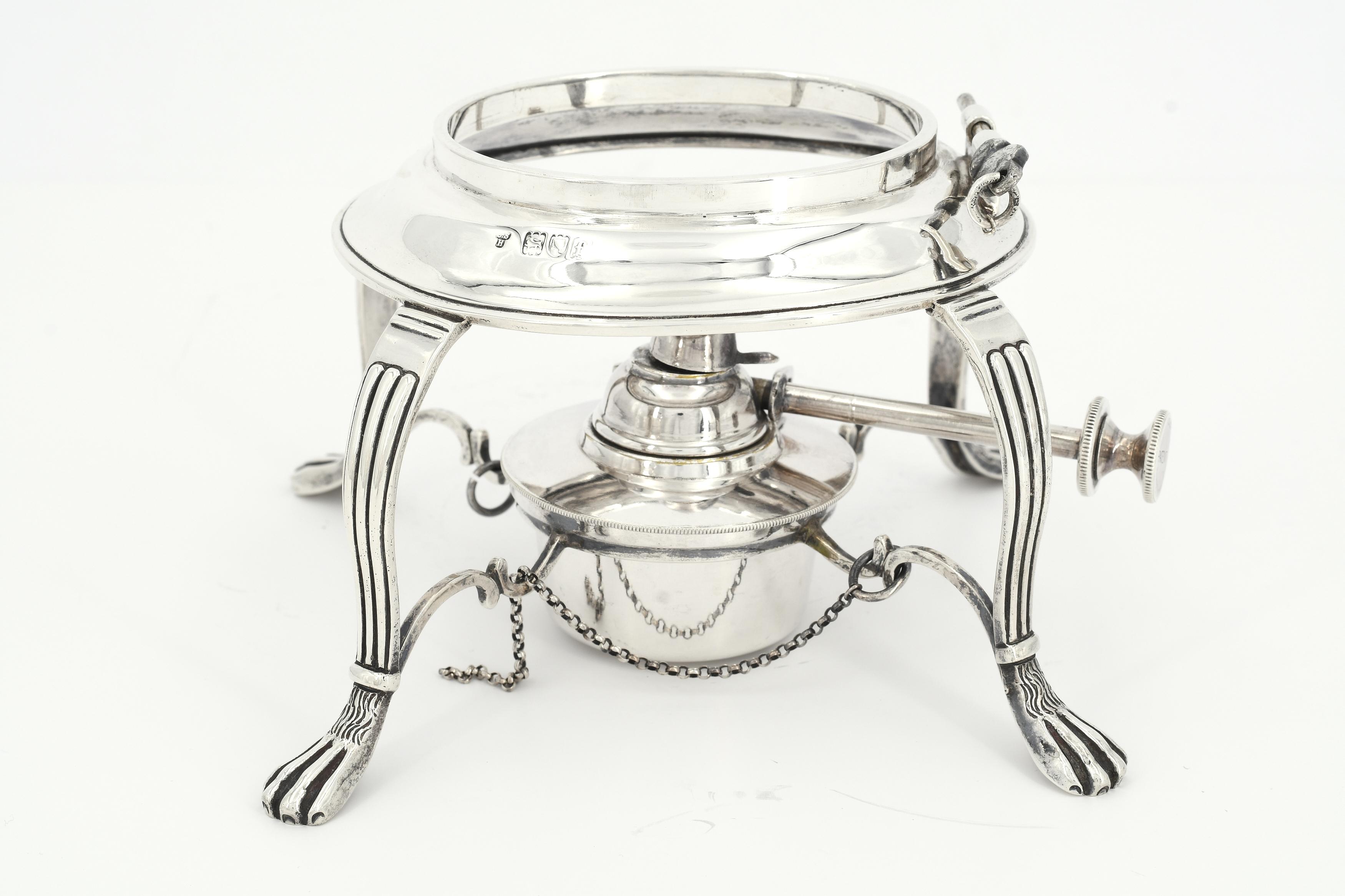 Edward VII silver tea pot with gadrooned walls on rechaud - Image 6 of 9