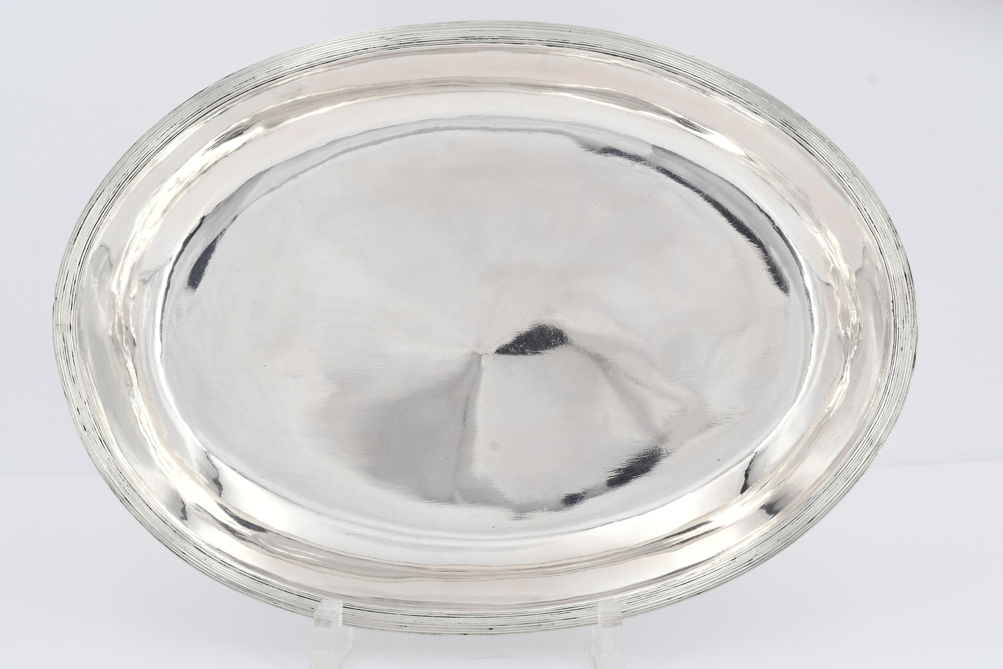 Oval silver serving dish with serrated rim - Image 2 of 4