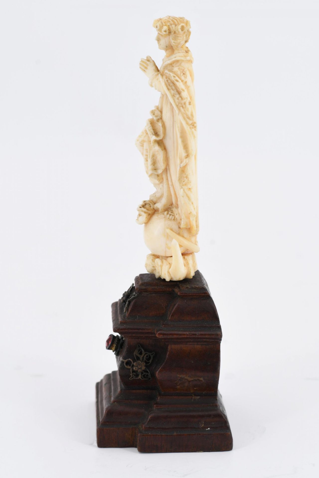 Ivory Madonna on a crescent moon - Image 3 of 6