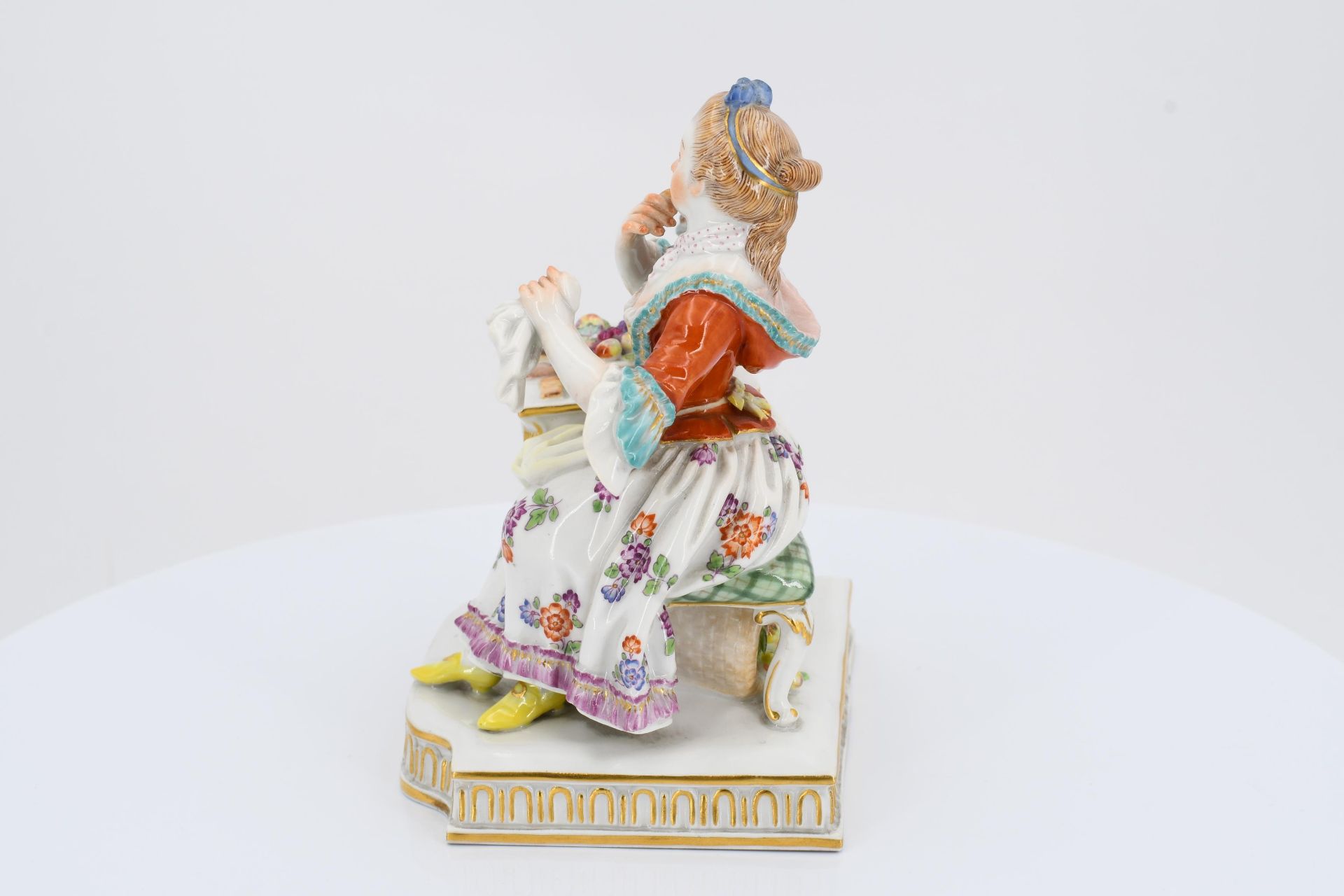 Porcelain figurines "The five senses" - Image 13 of 26