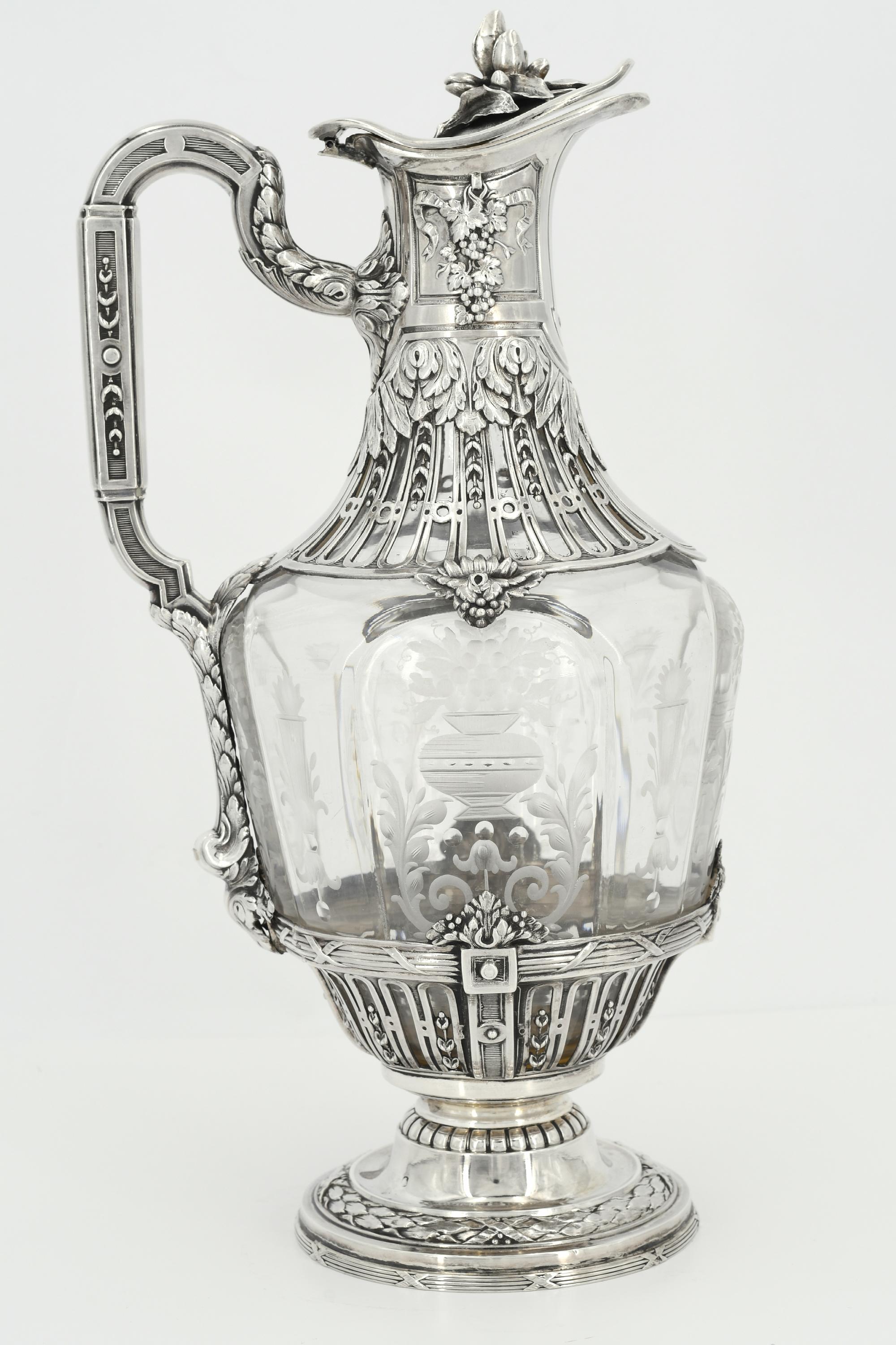 Silver and glass carafe with flower knob and laurel décor - Image 4 of 7