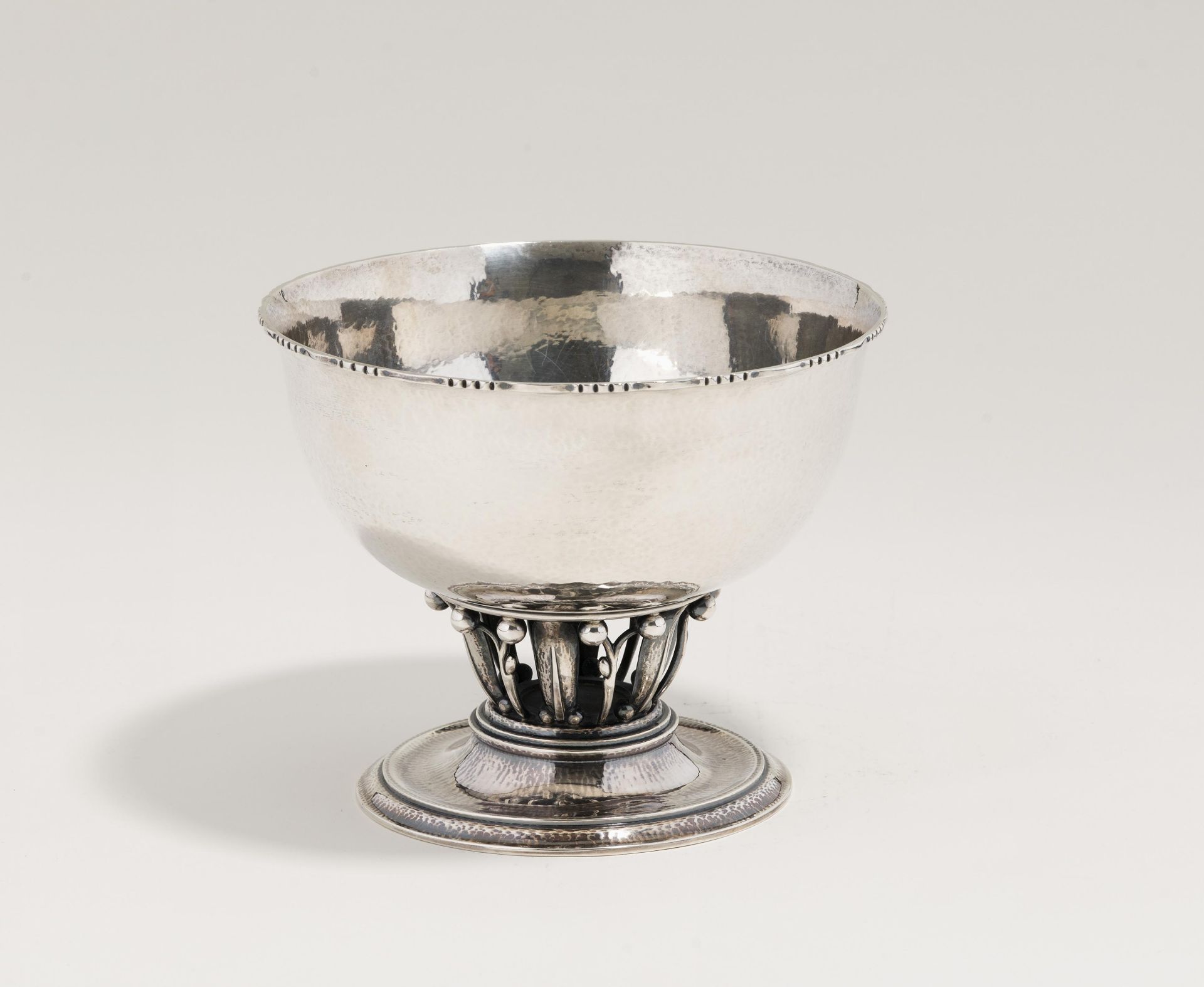 Footed silver bowl "Louvre" - Image 3 of 8