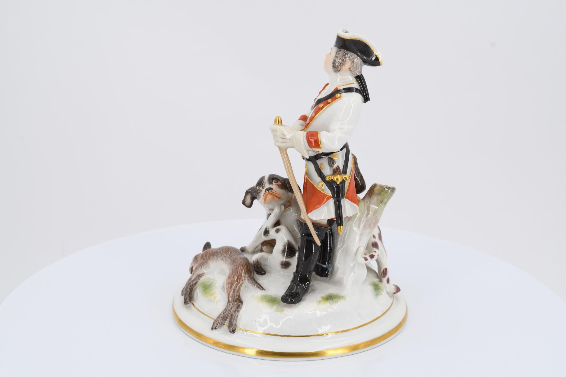 Porcelain ensemble of hunter with slain rabbit - Image 3 of 6