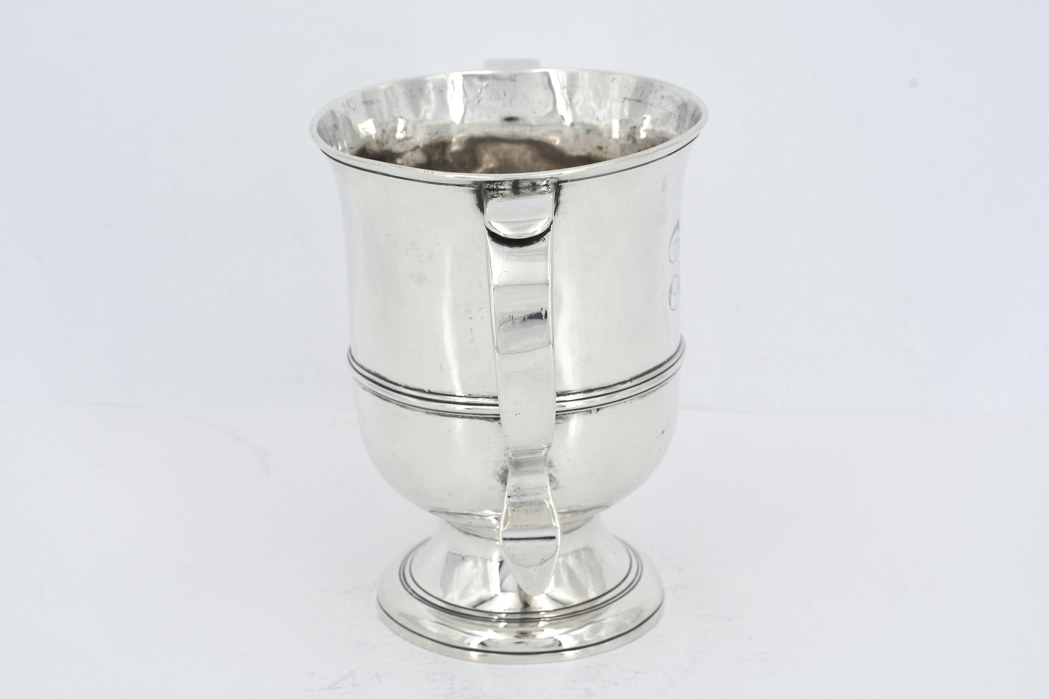 George III silver double-handled beaker with monogram - Image 5 of 7