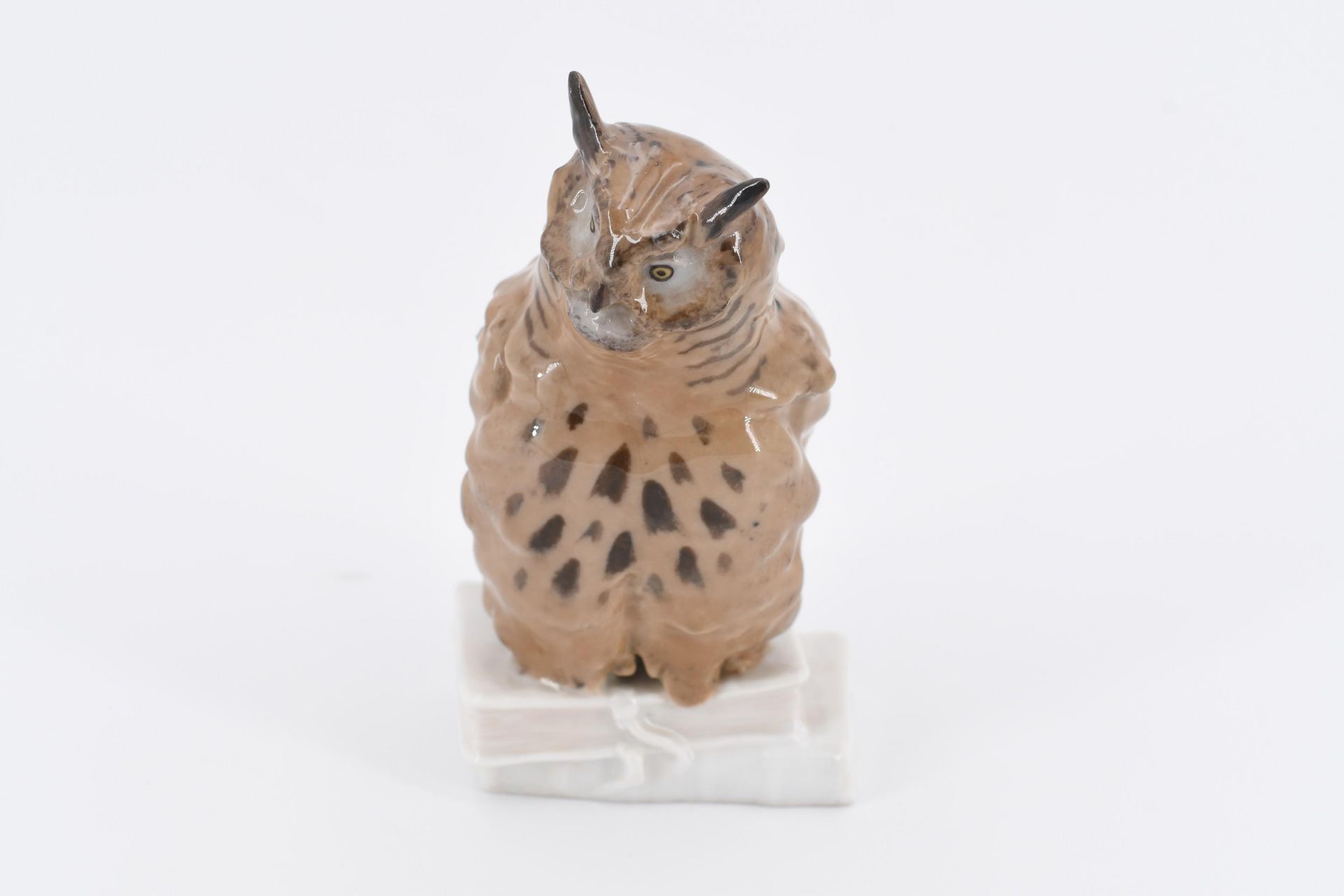 Small porcelain owl on book stack - Image 2 of 6