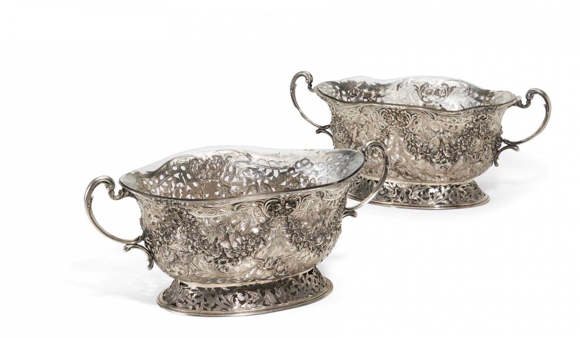 Pair of magnificent large silver bowls with garlands and birds of paradise - Image 2 of 21