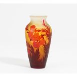 Kleine Vase mit Irisdekor