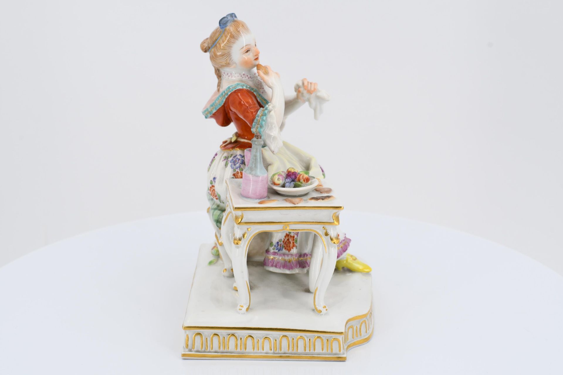 Porcelain figurines "The five senses" - Image 15 of 26