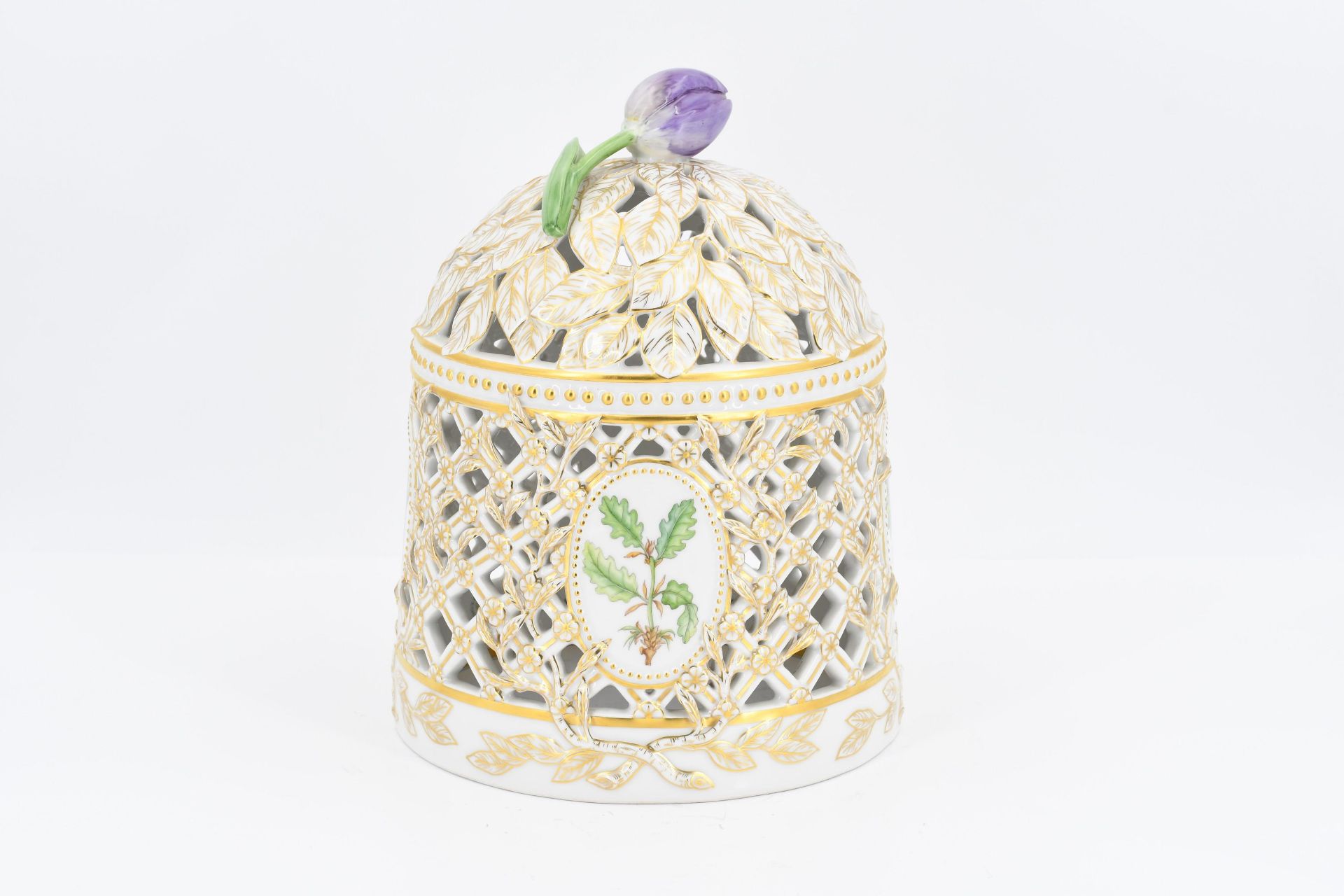 Large porcelain ice dome "Flora Danica" - Image 3 of 12
