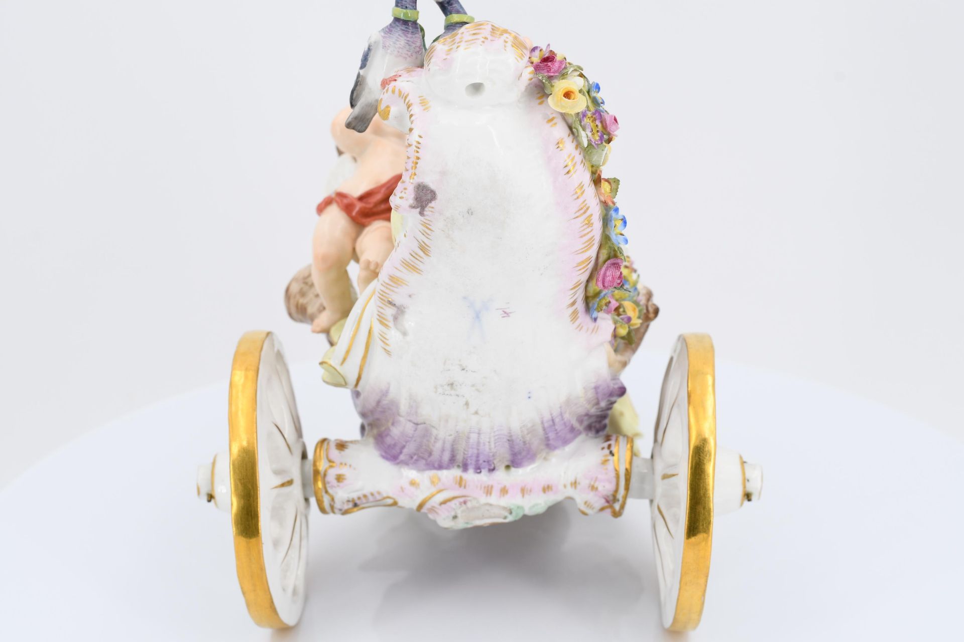 Porcelain figurine of Venus on carriage - Image 6 of 6