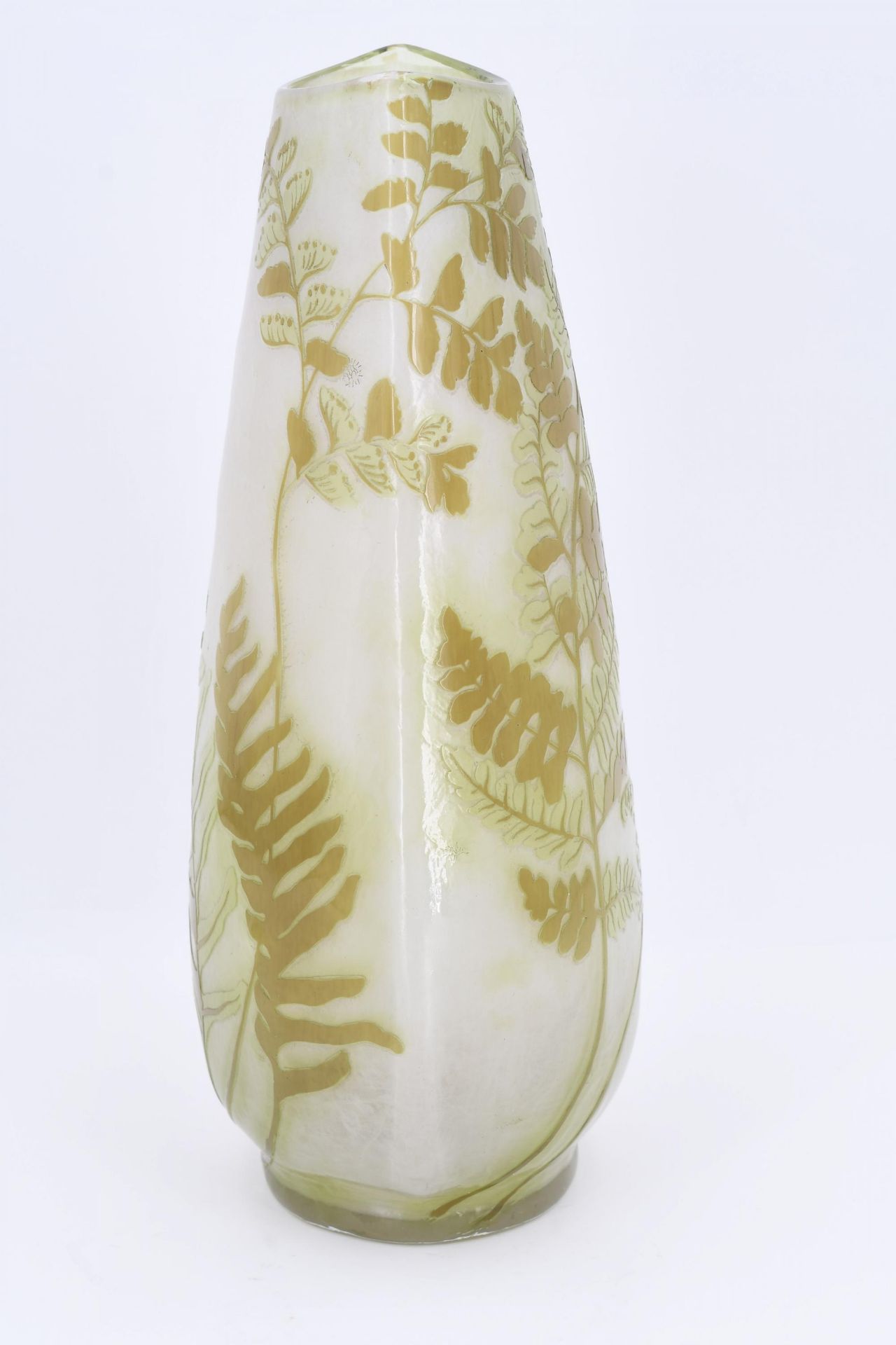 Small glass vase with floral décor - Image 10 of 13