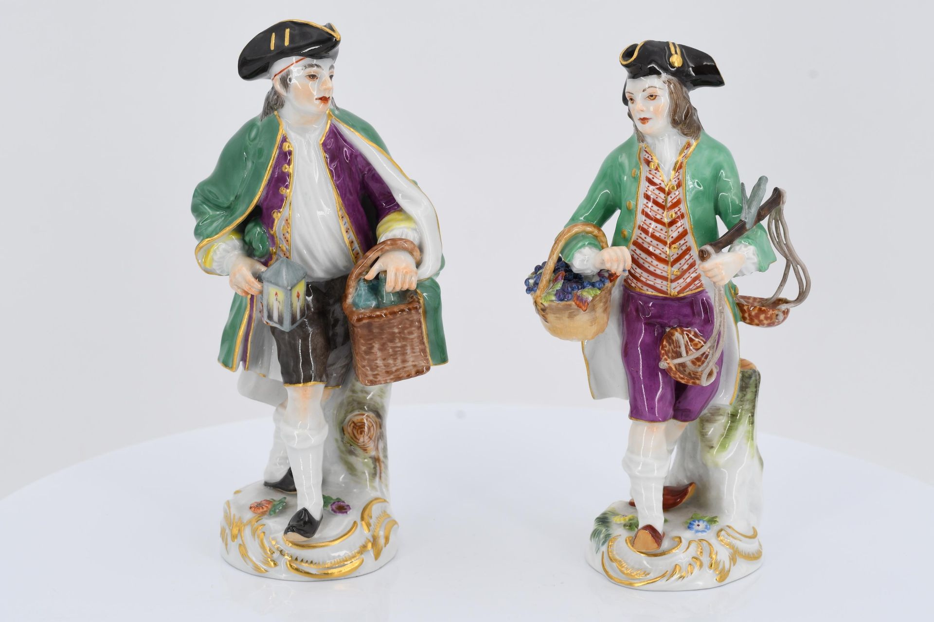 12 porcelain figurines from a series "Cris de Paris" - Image 17 of 27