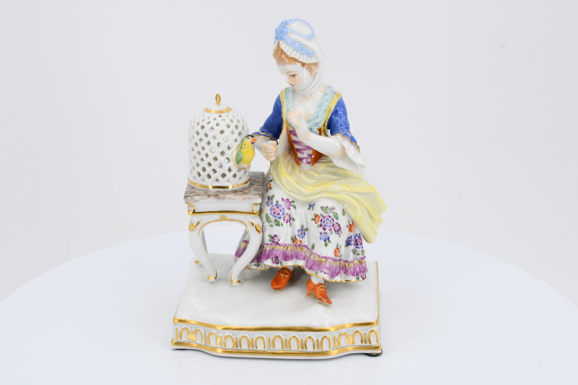 Porcelain figurines "The five senses" - Image 17 of 26