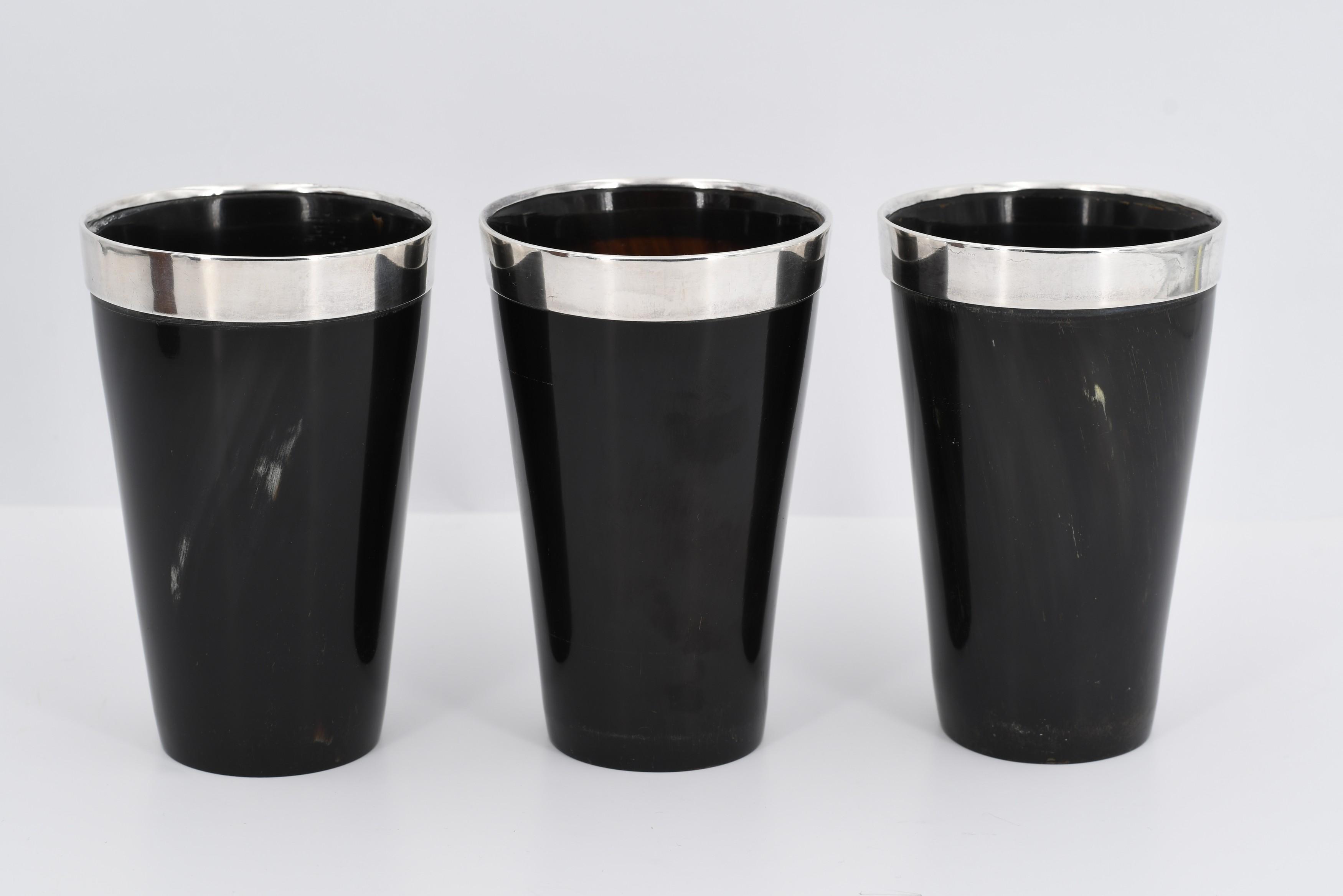 Set of six Victoria horn tumblers with silver mount and glass bottom - Image 5 of 7