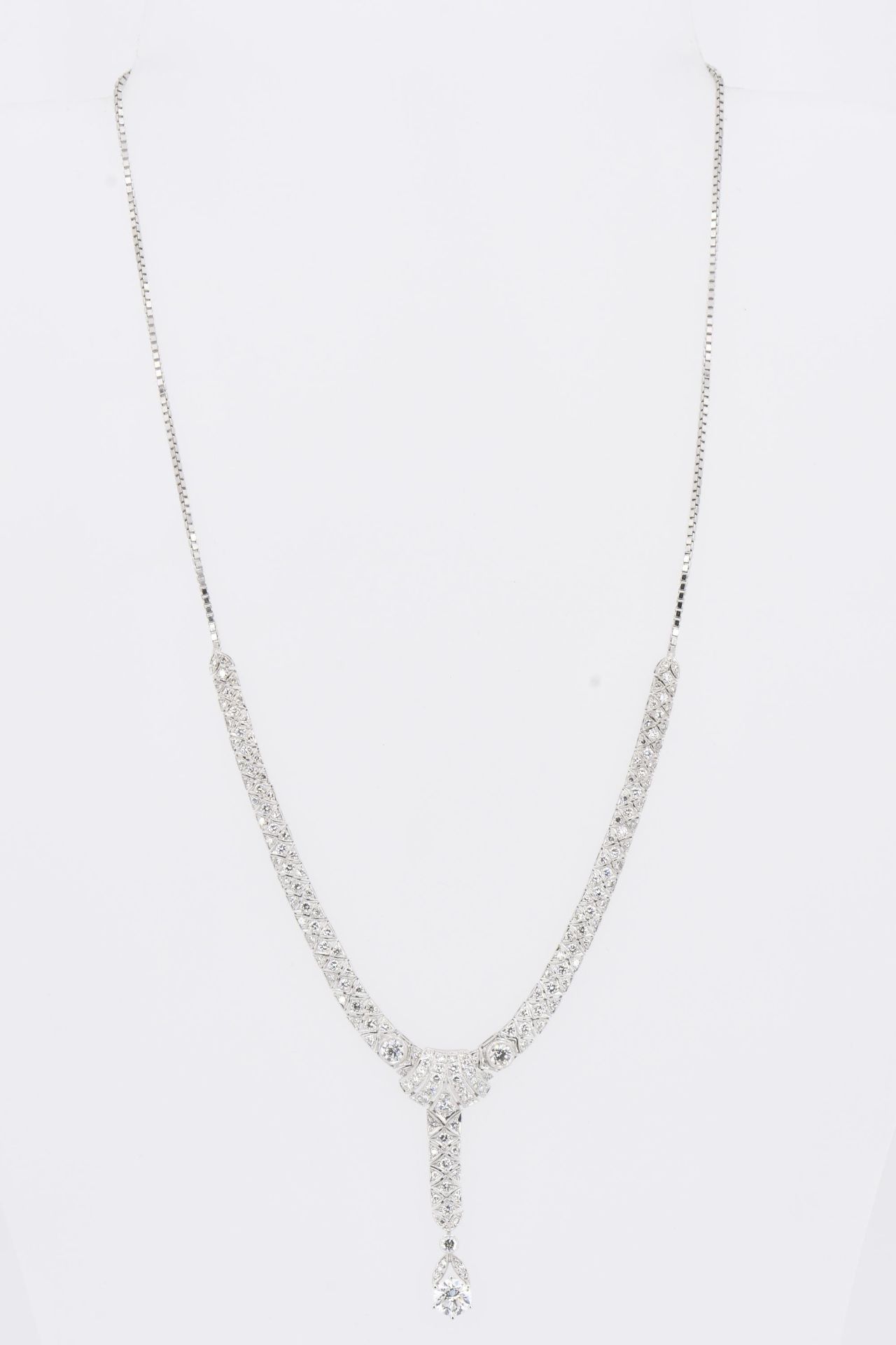 Diamond-Necklace - Image 2 of 4