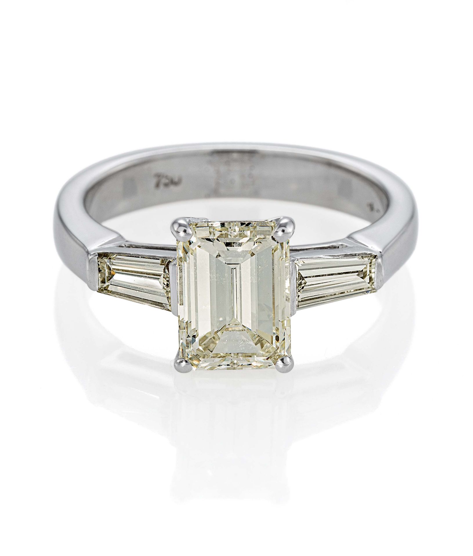 Diamond-Ring