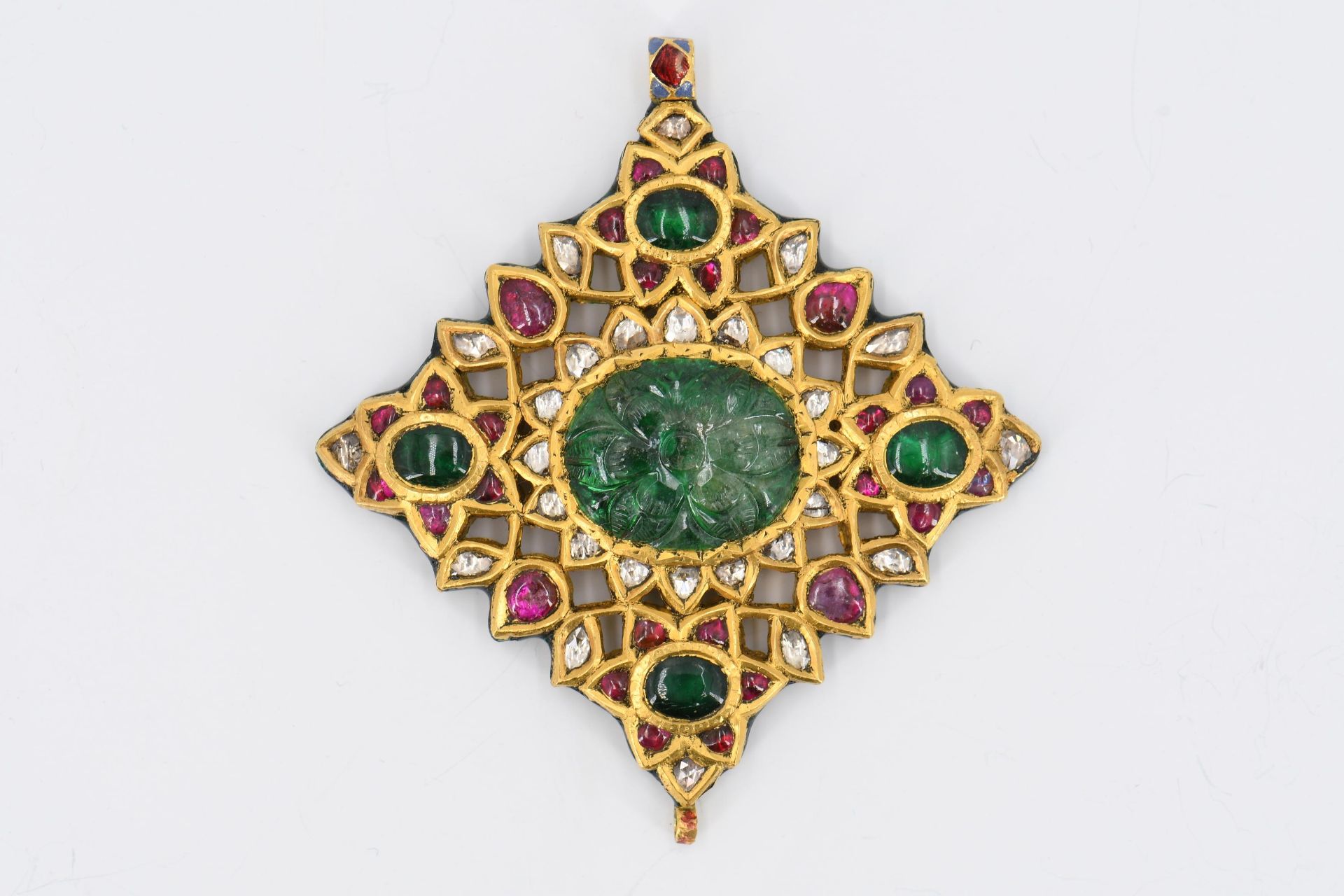 Mogul-Gemstone-Diamond-Pendant - Image 3 of 4