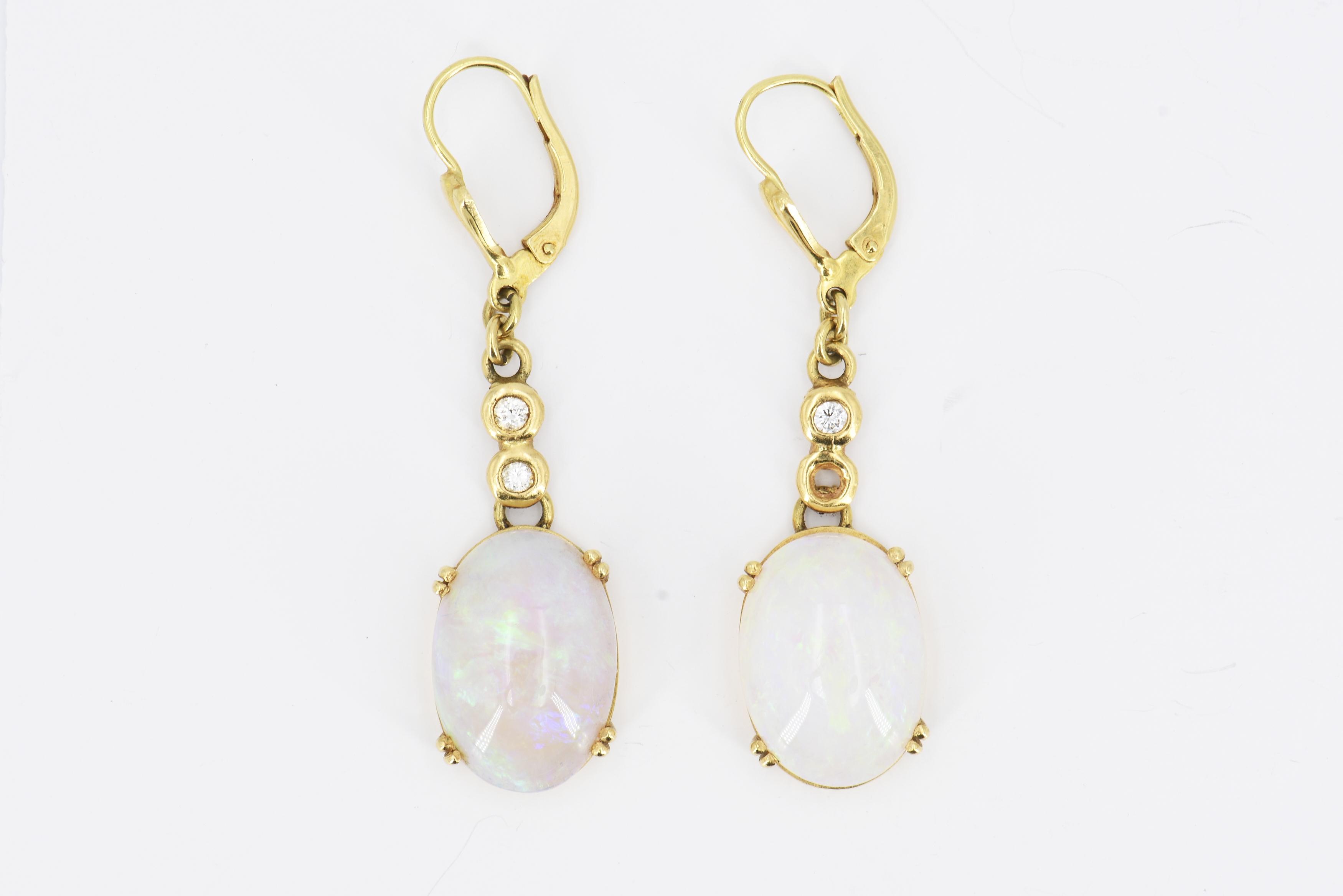 Opal-Diamond-Set: Brooch and Ear Pendants - Image 6 of 8