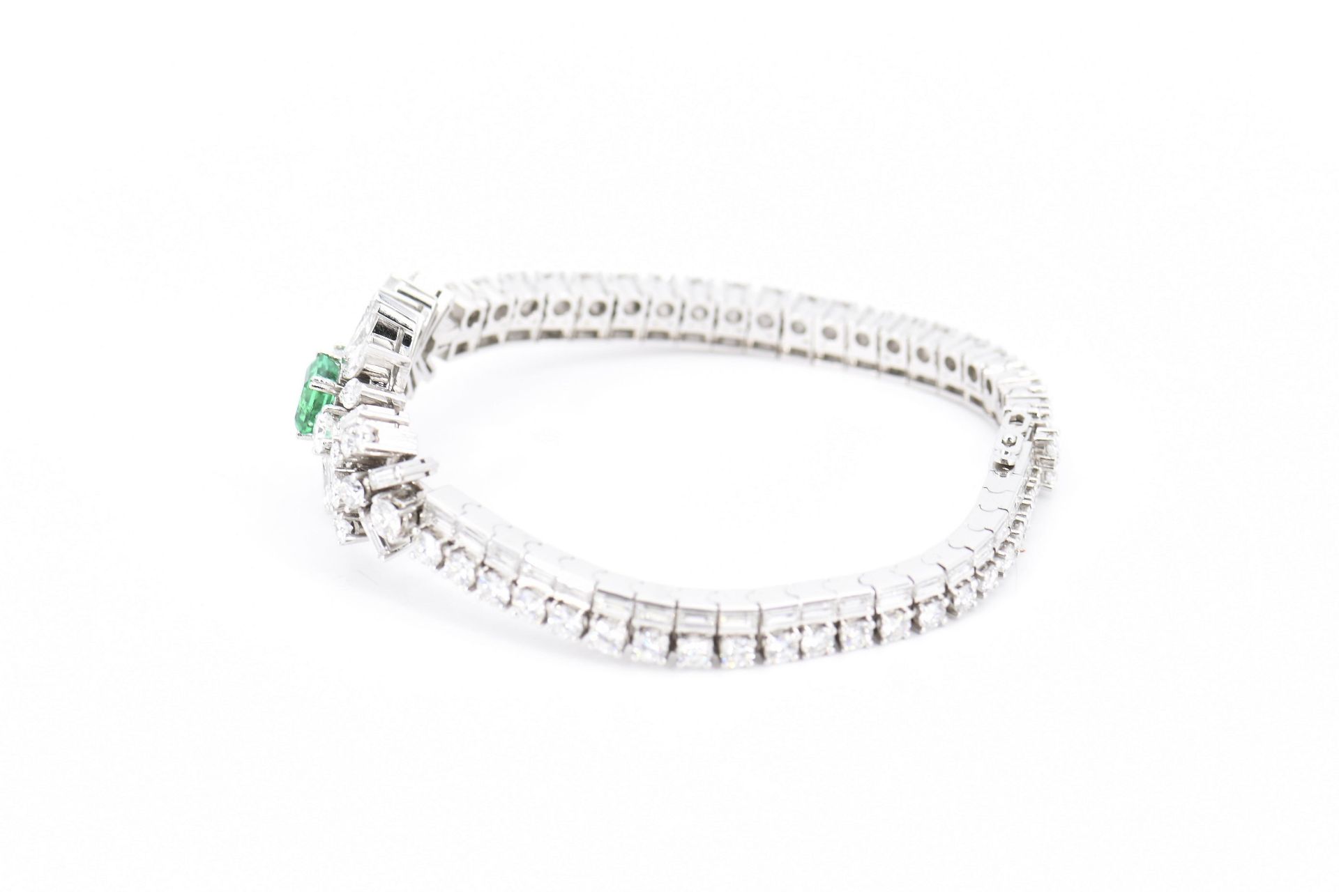 Emerald-Diamond-Bracelet - Image 5 of 6