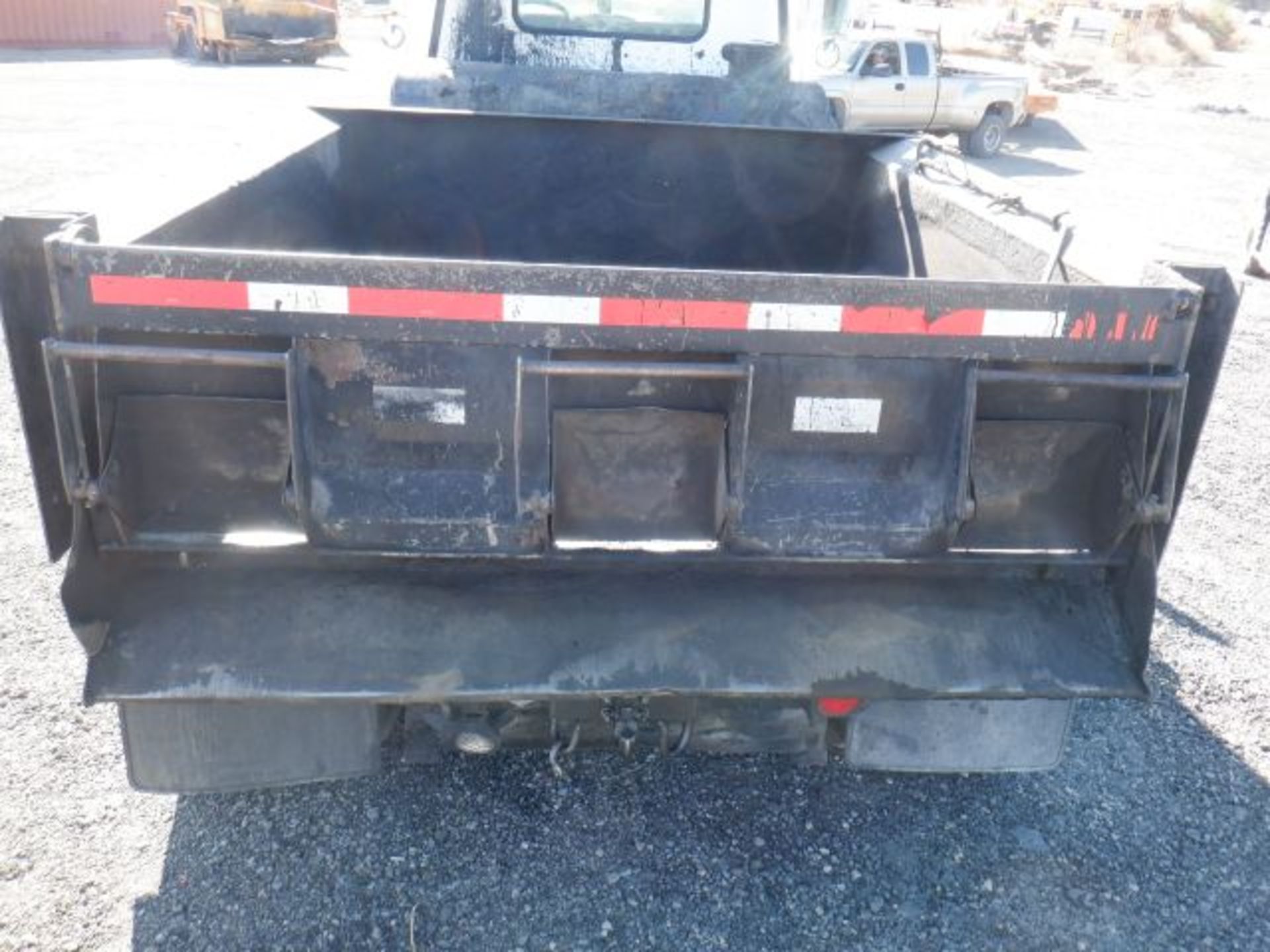 Peterbilt 330 Asphalt Patch/Dump Truck, - Image 8 of 22