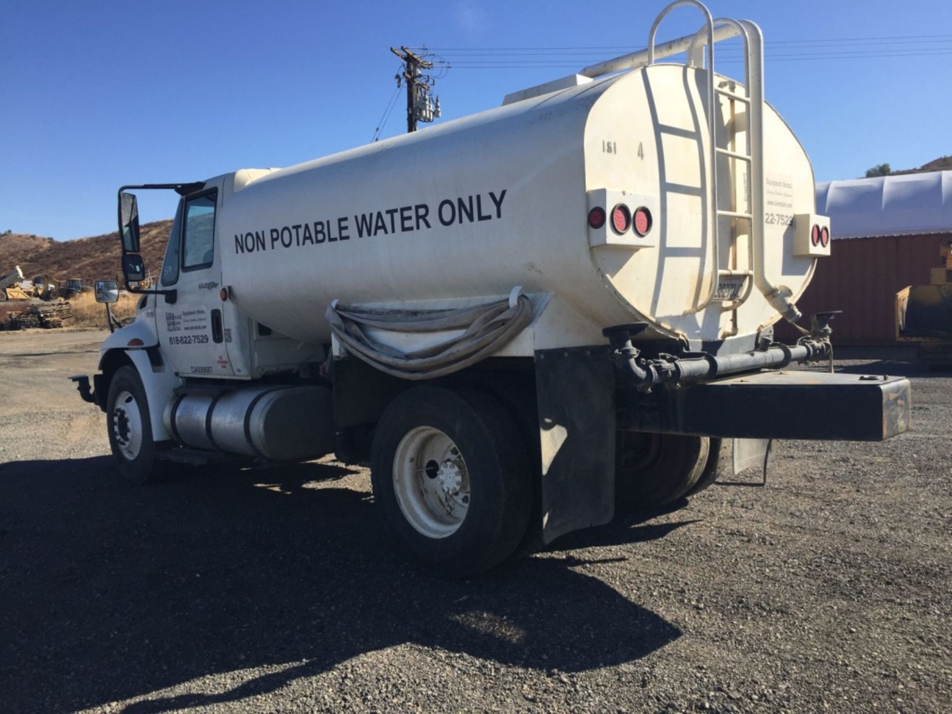 2012 International 4300 Durastar 2000 Gallon Water - Image 6 of 28