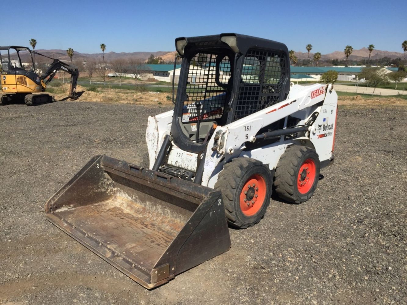 Vantage Auctions - Heavy Construction Equipment