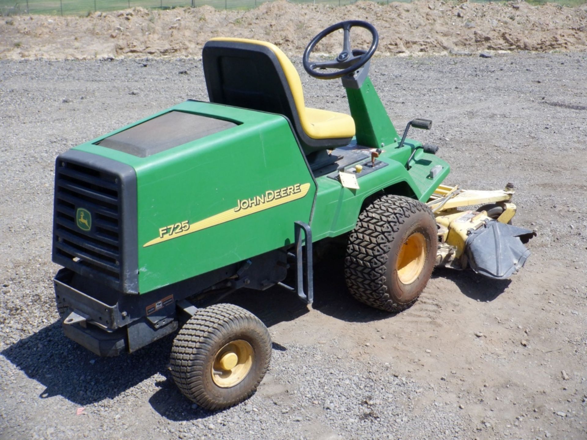 John Deere F725 Riding Mower, - Image 4 of 17