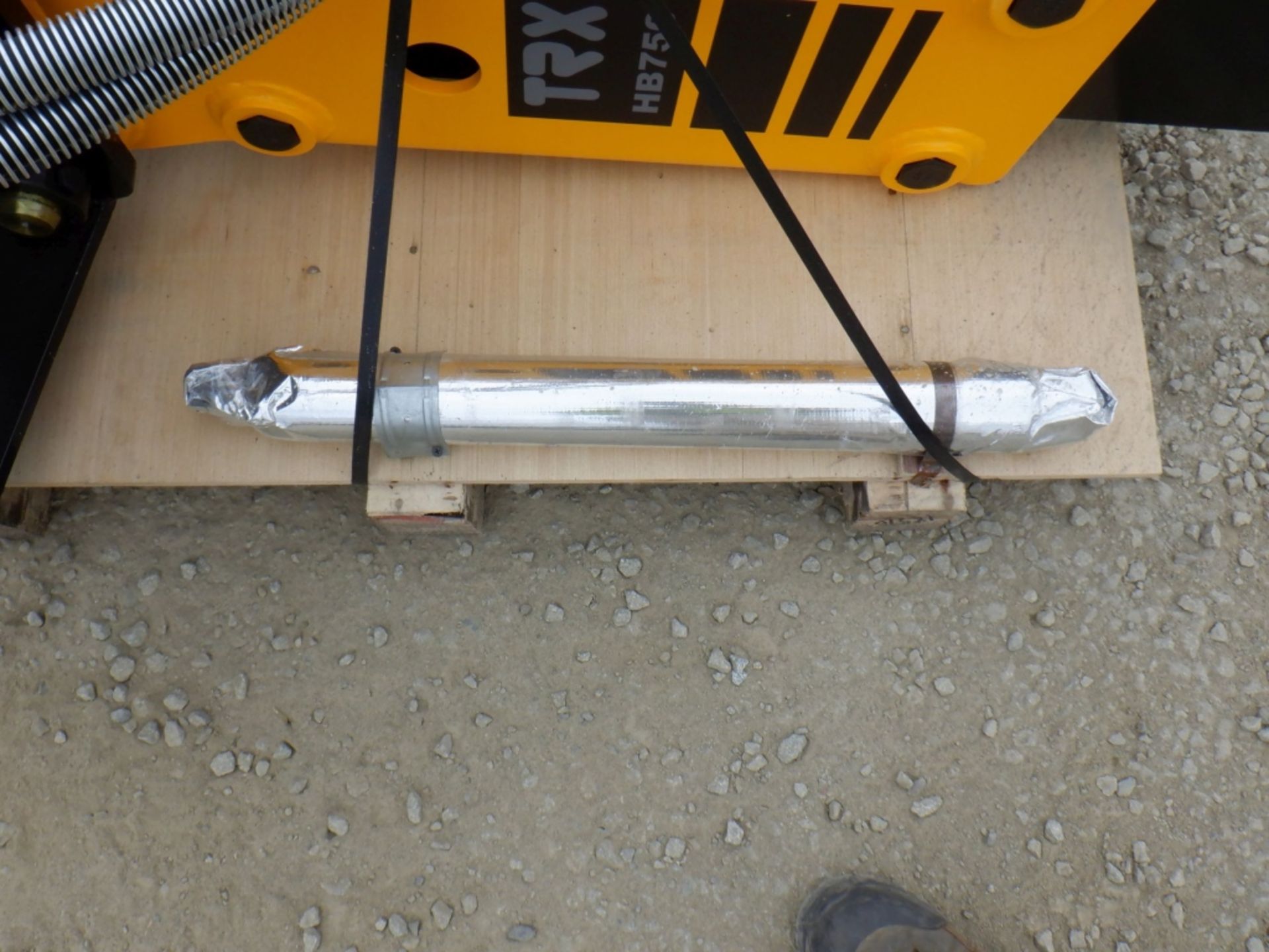 Unused 2020 TRX HB750 Hydraulic Hammer Attachment, - Image 4 of 5