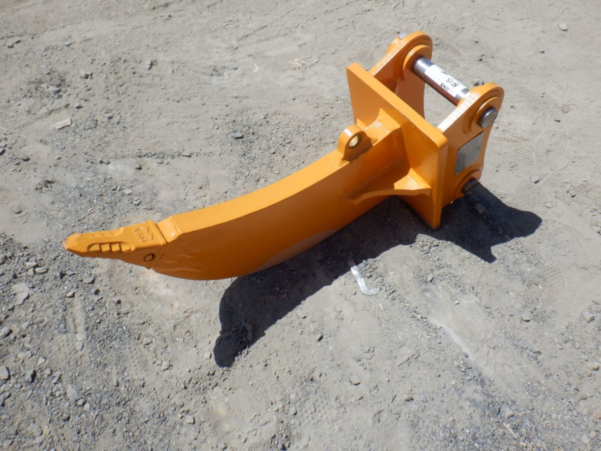 Unused 2021 Hanmen HMB02 Ripper Attachment, - Image 2 of 3