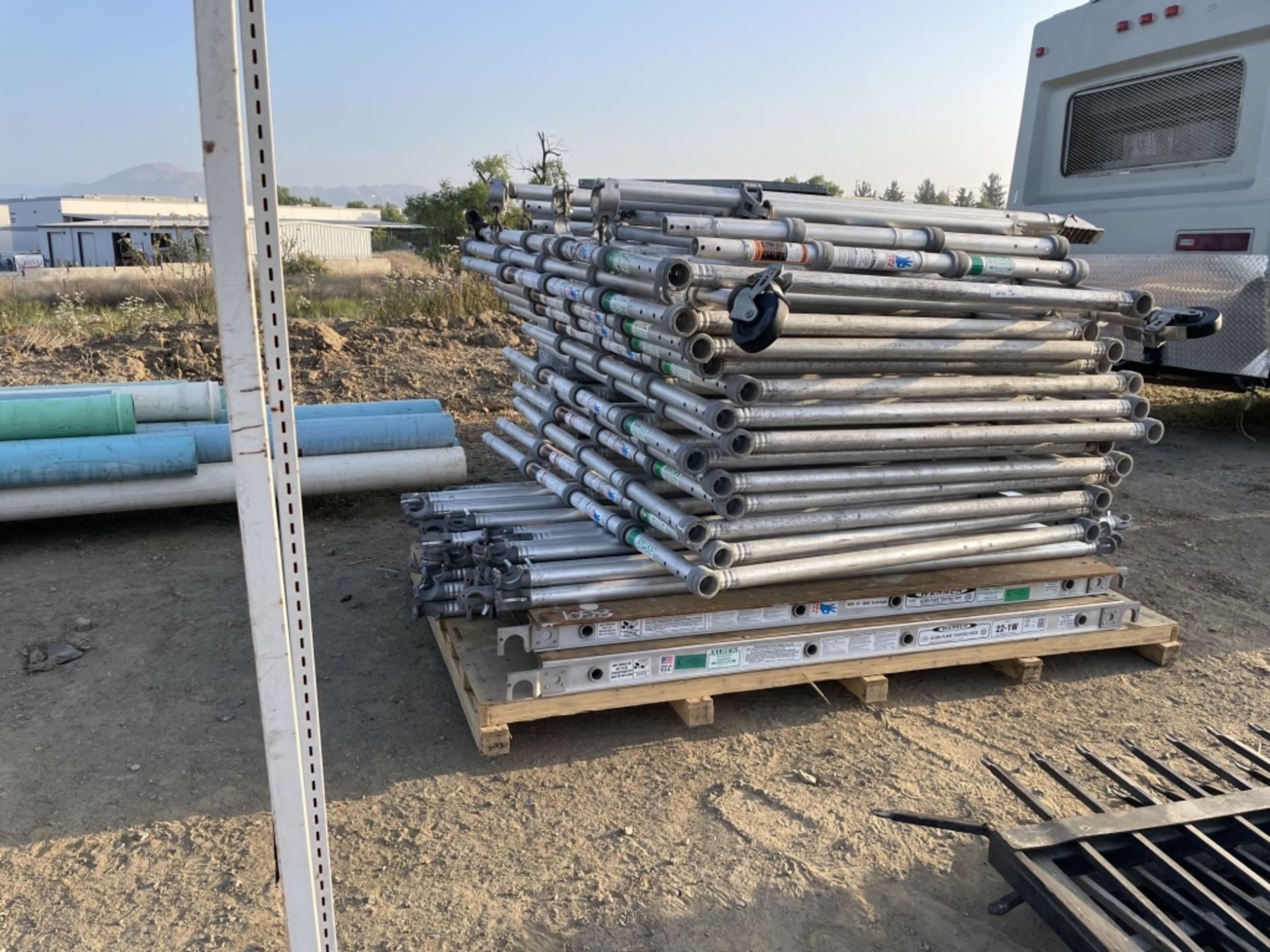 Pallet of Werner-Aldek 22-1W Aluminum Rolling