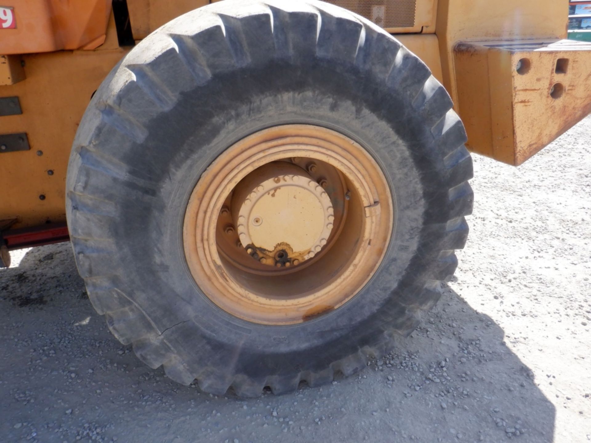 Case 821C Wheel Loader, - Image 26 of 33