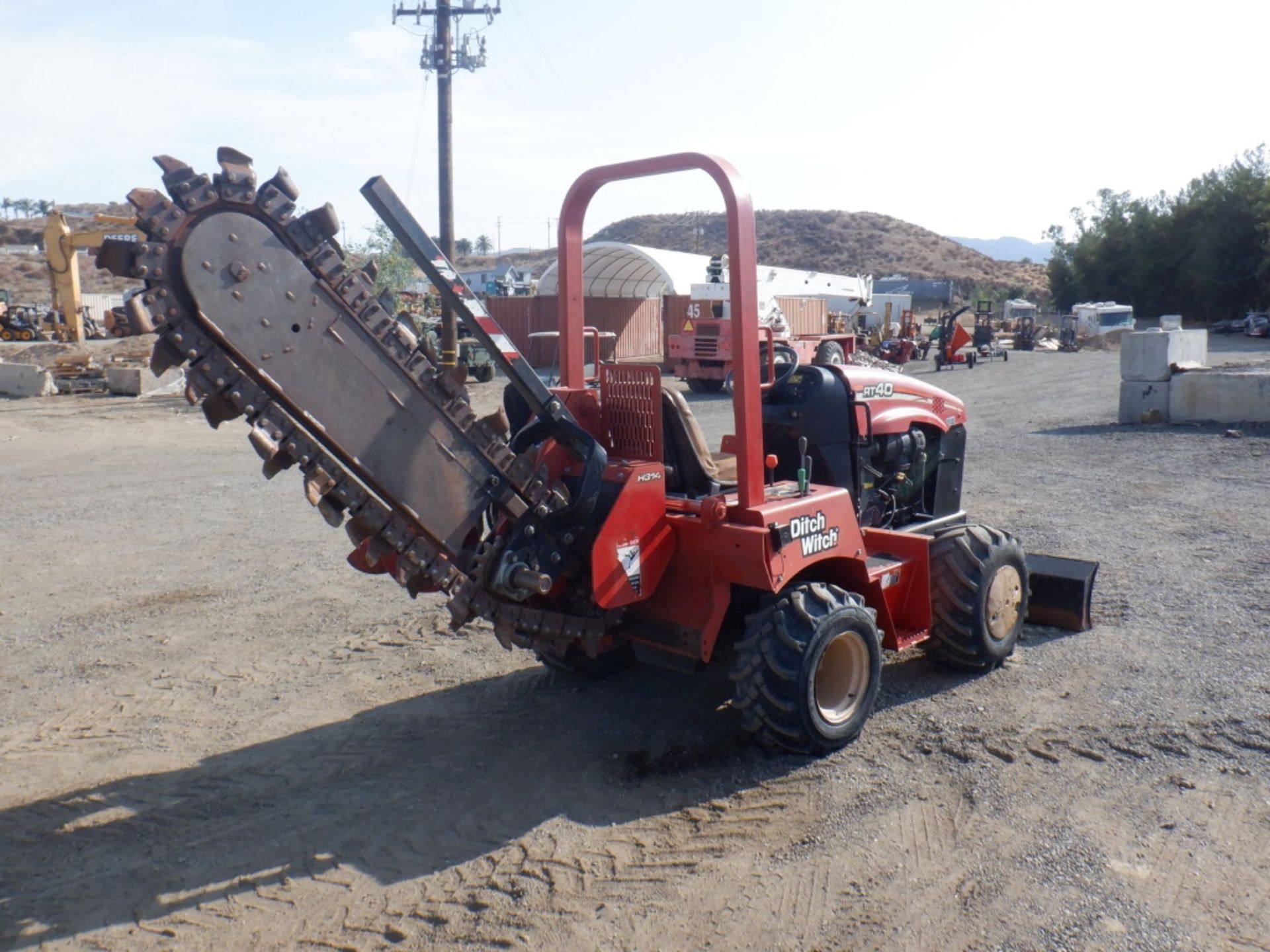 Ditch Witch RT40 Crawler Off-Set Trencher, - Image 3 of 16