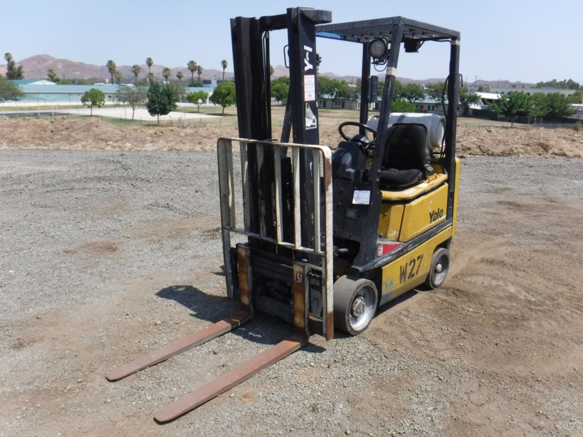 Yale GLC030AFNUAF082 Industrial Forklift,