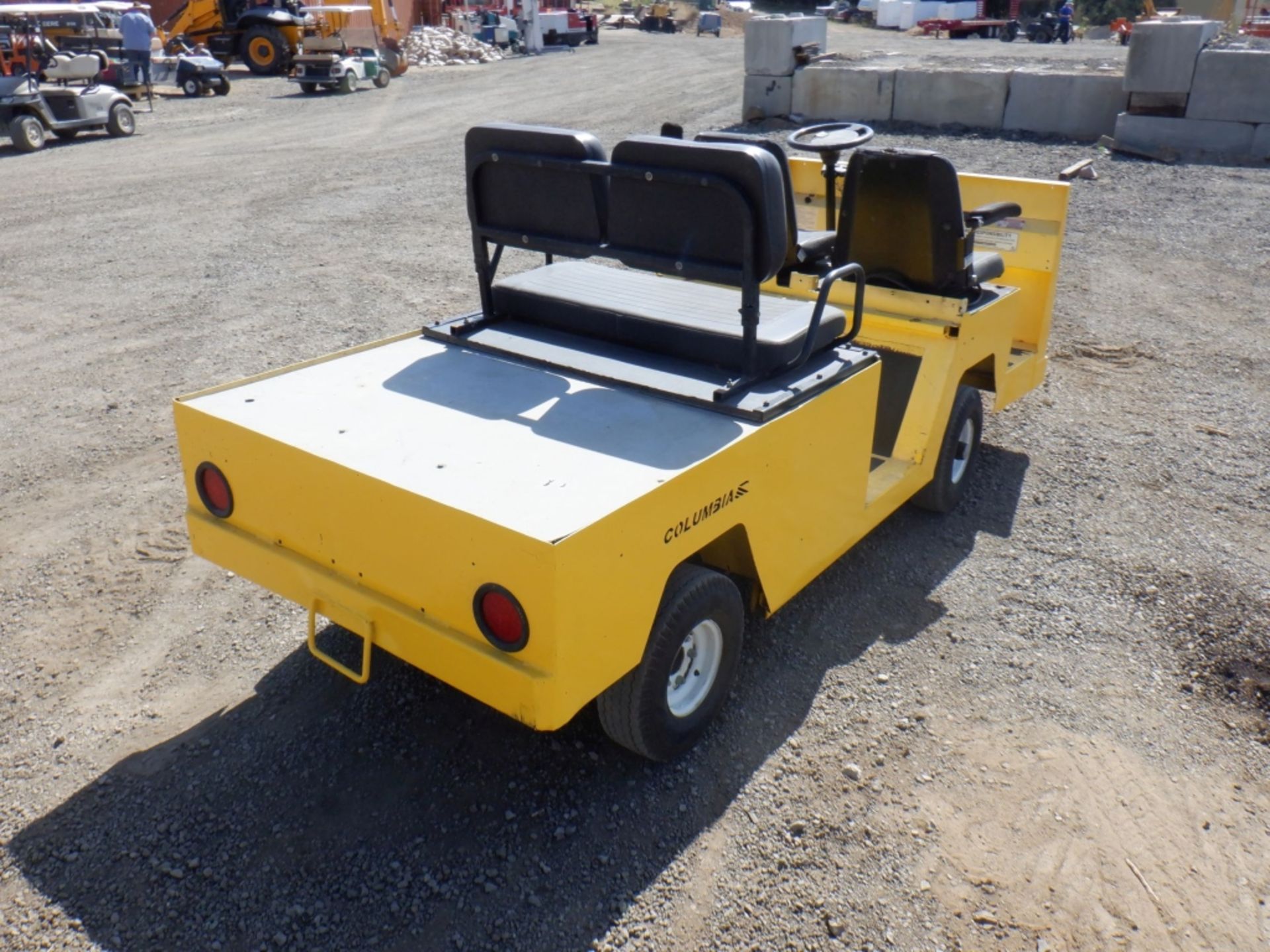 Columbia BC2-L-36 4-Passenger Utility Cart, - Image 3 of 10