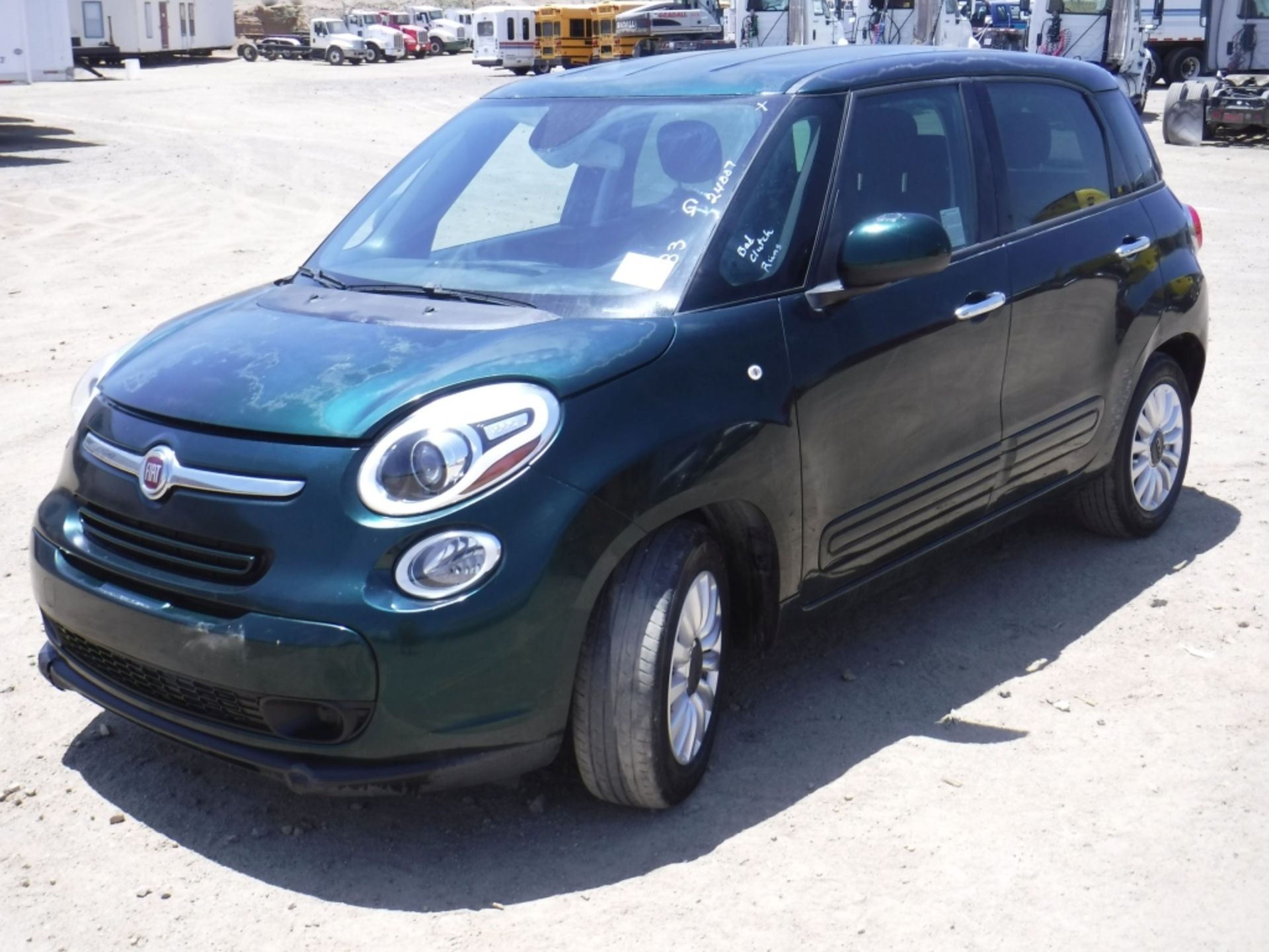 2014 Fiat 500L Sedan,