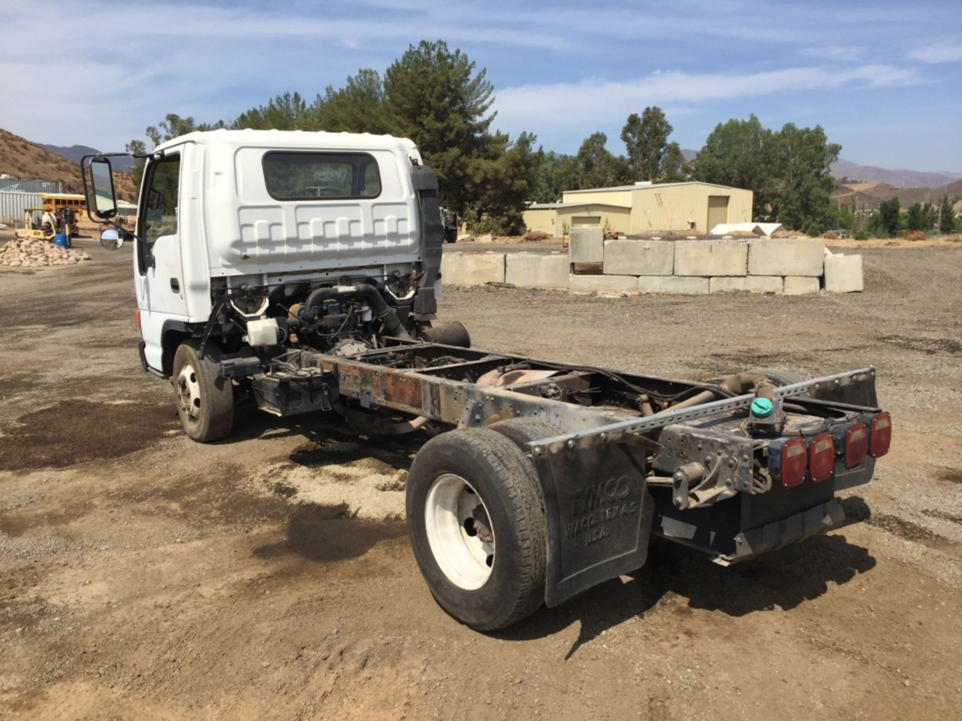 Isuzu NPR Cab & Chassis, - Image 4 of 18