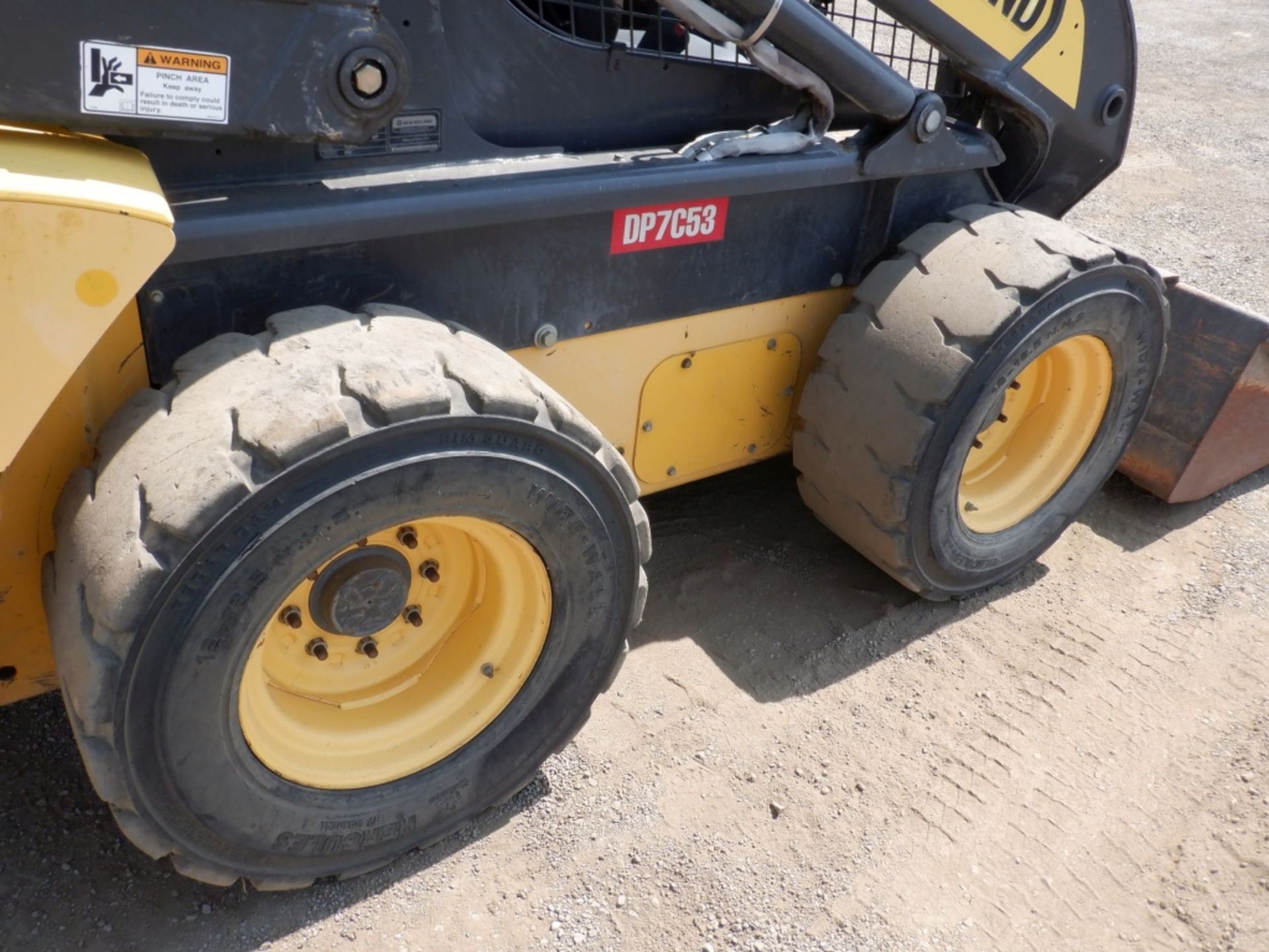 2012 New Holland L225 Skid Steer Loader, - Image 7 of 16