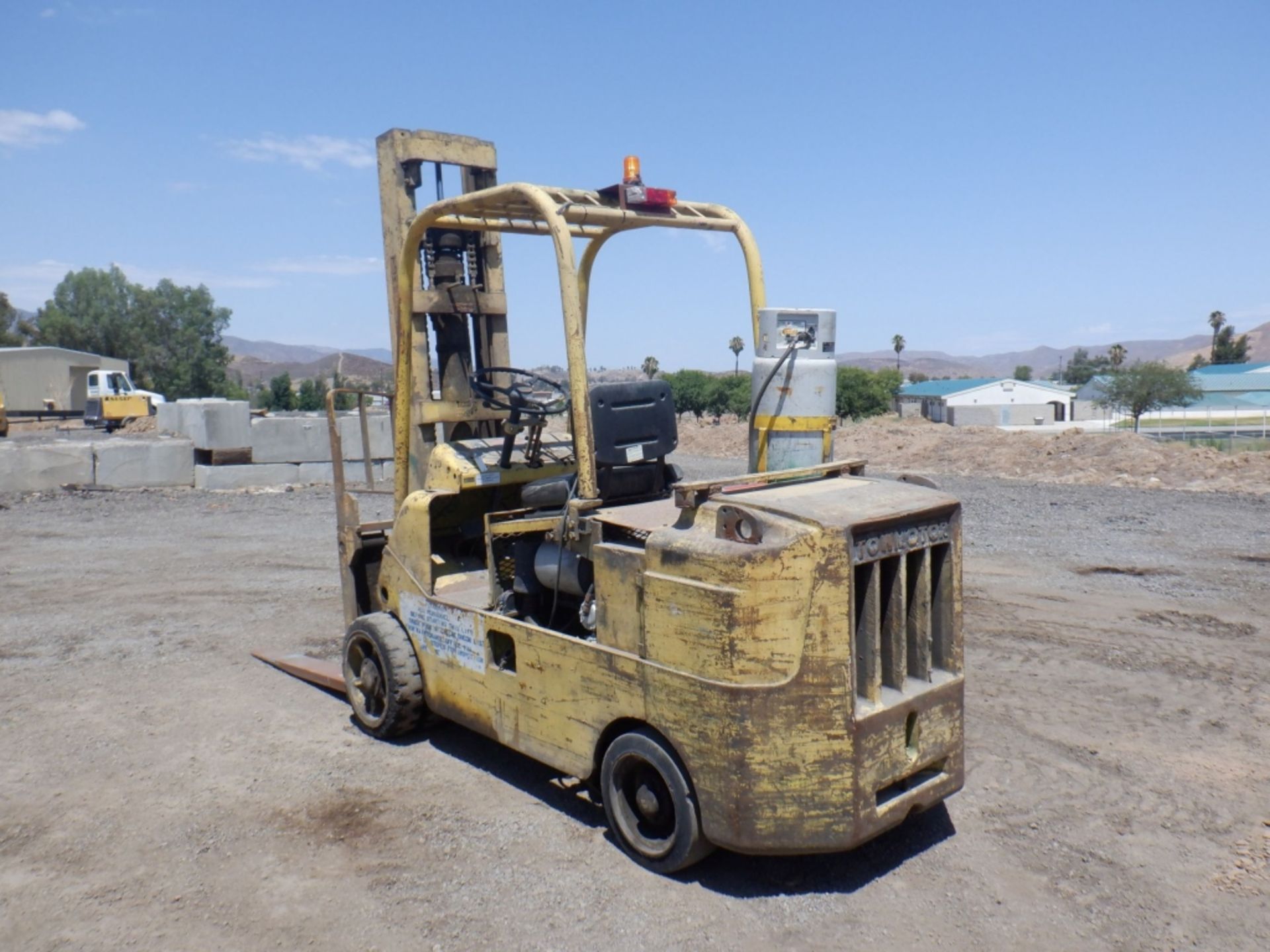 Towmotor 670S Industrial Forklift, - Image 4 of 14