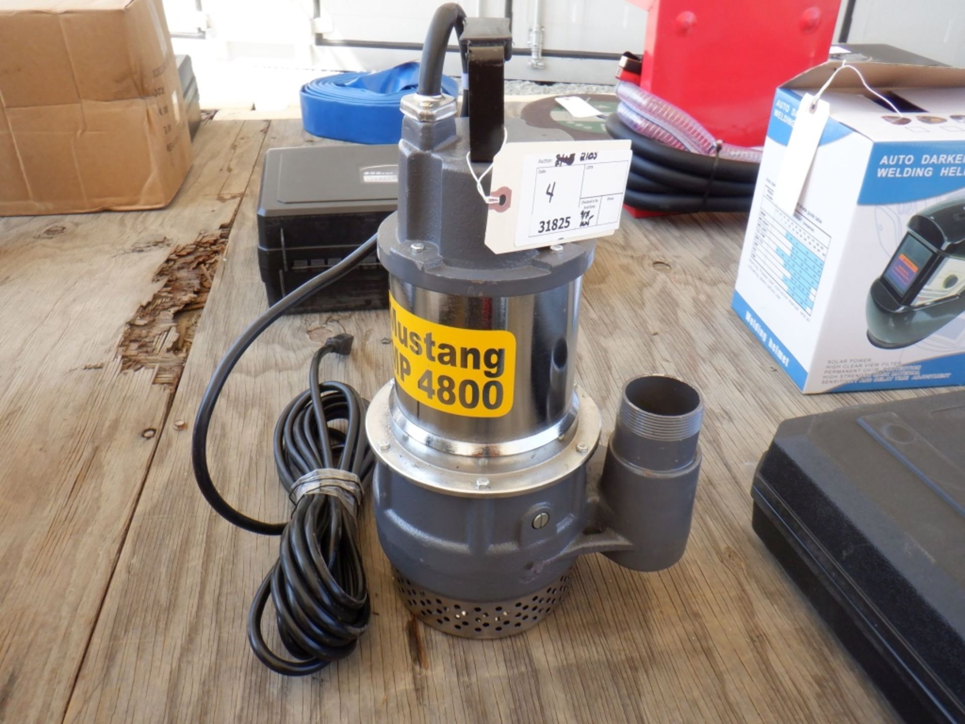 Unused 2021 Mustang MP4800 2" Submersible Pump,