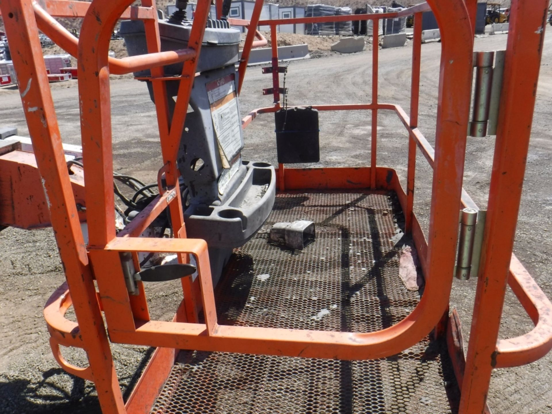 2003 JLG 800S Boom Lift, - Image 10 of 14