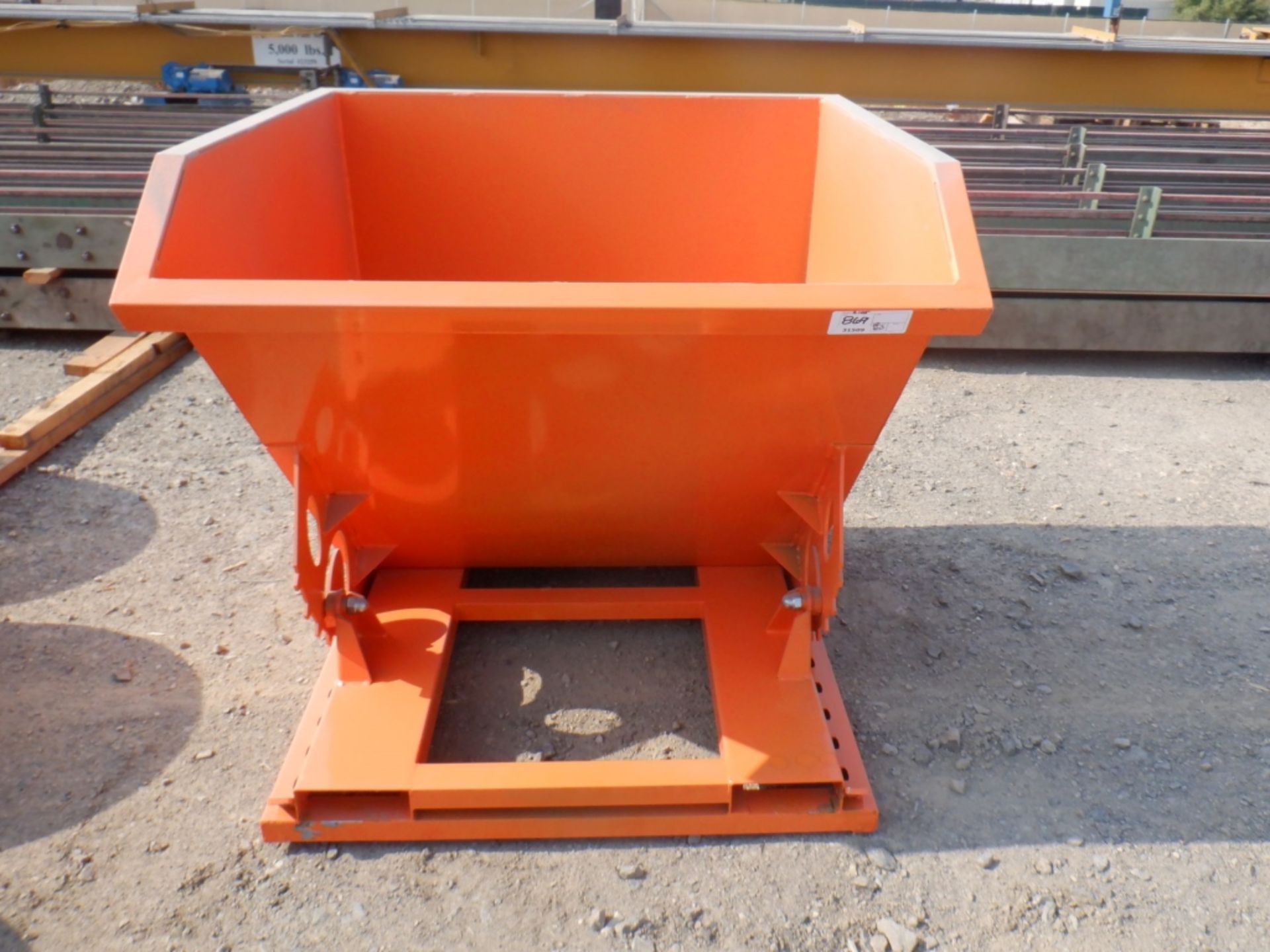 Unused 2021 Self-Dumping Hopper,