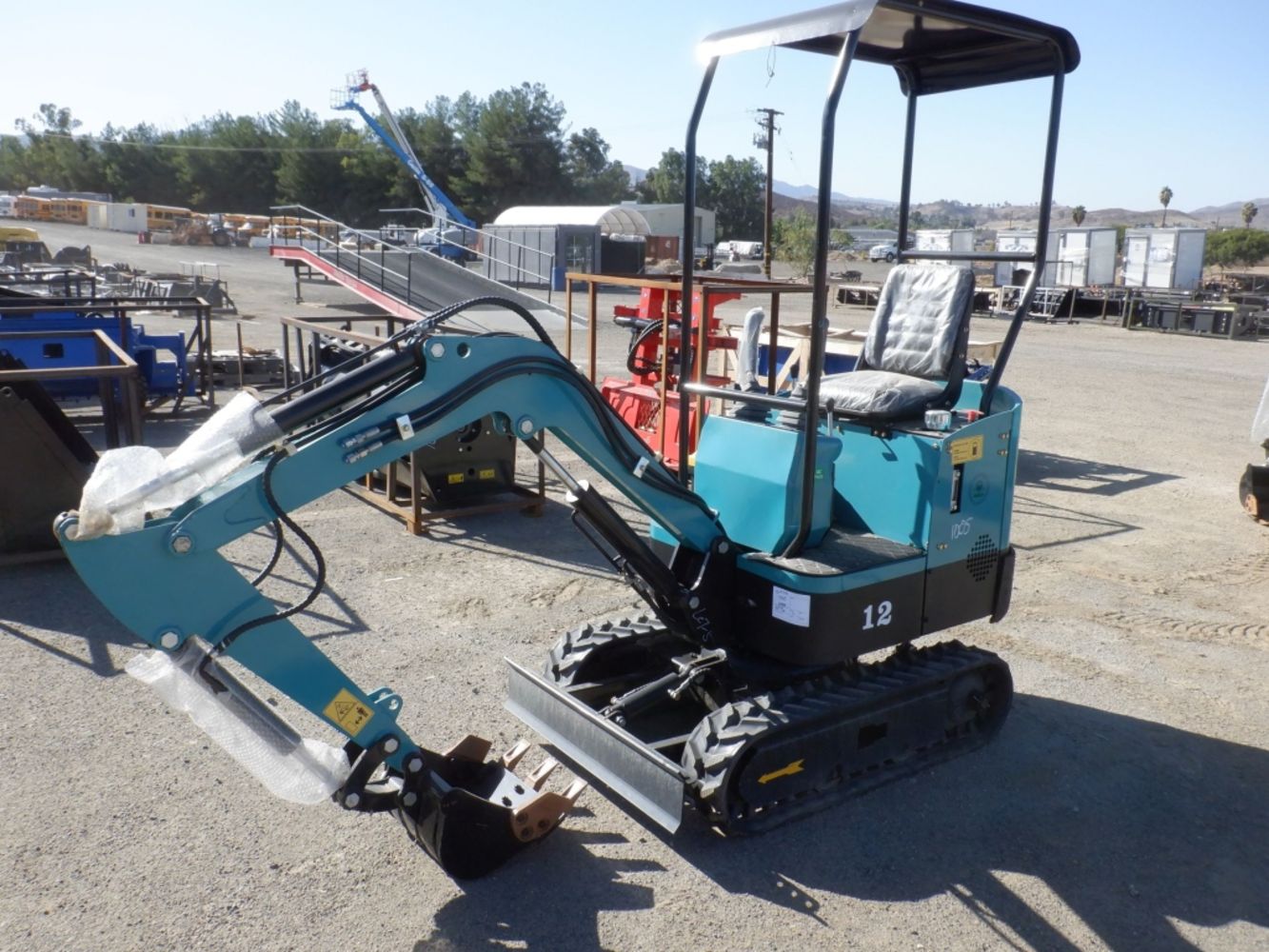 Vantage Auctions - Heavy Construction Equipment