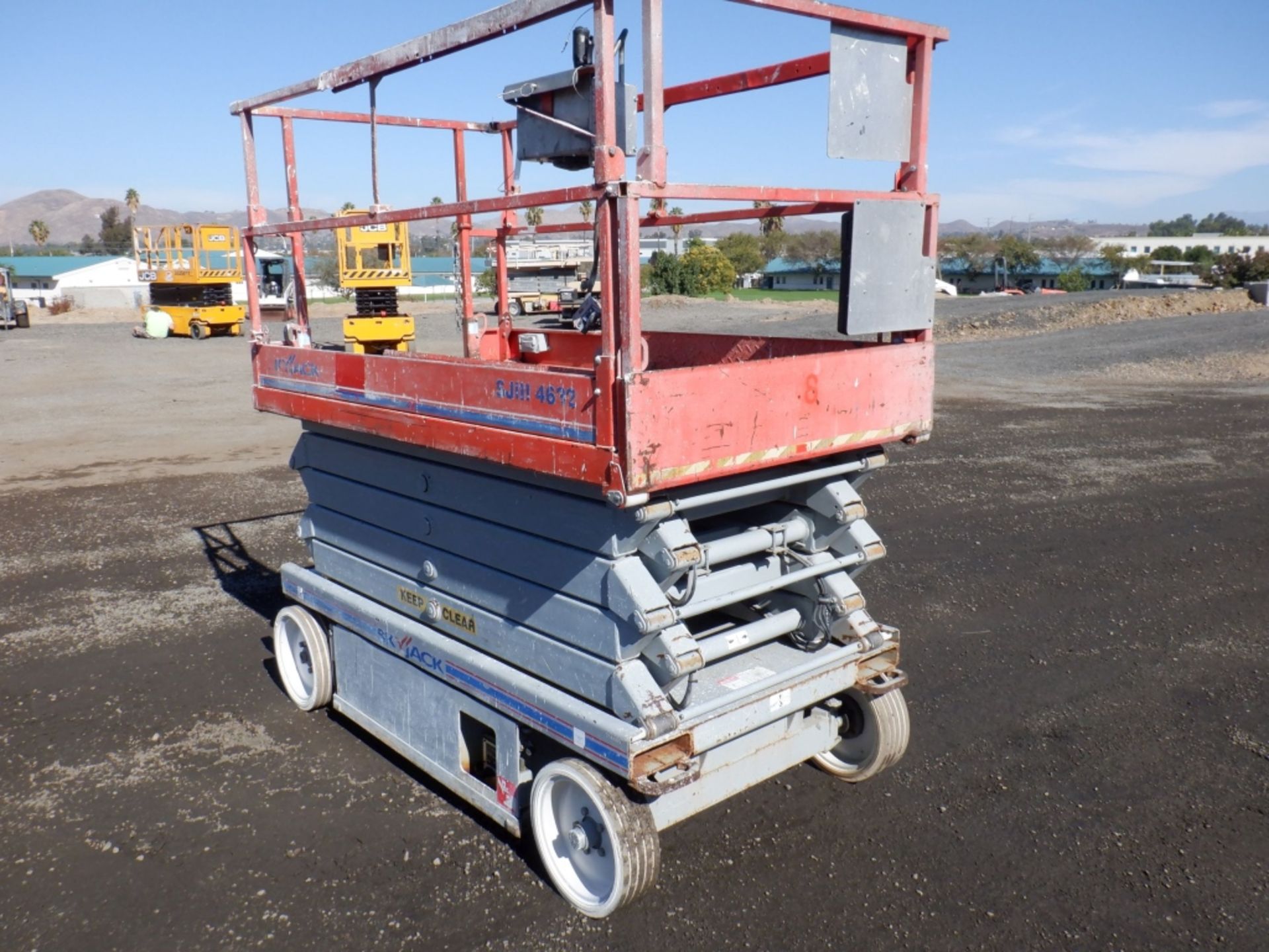 SkyJack SJIII4632 Scissor Lift, - Image 2 of 13