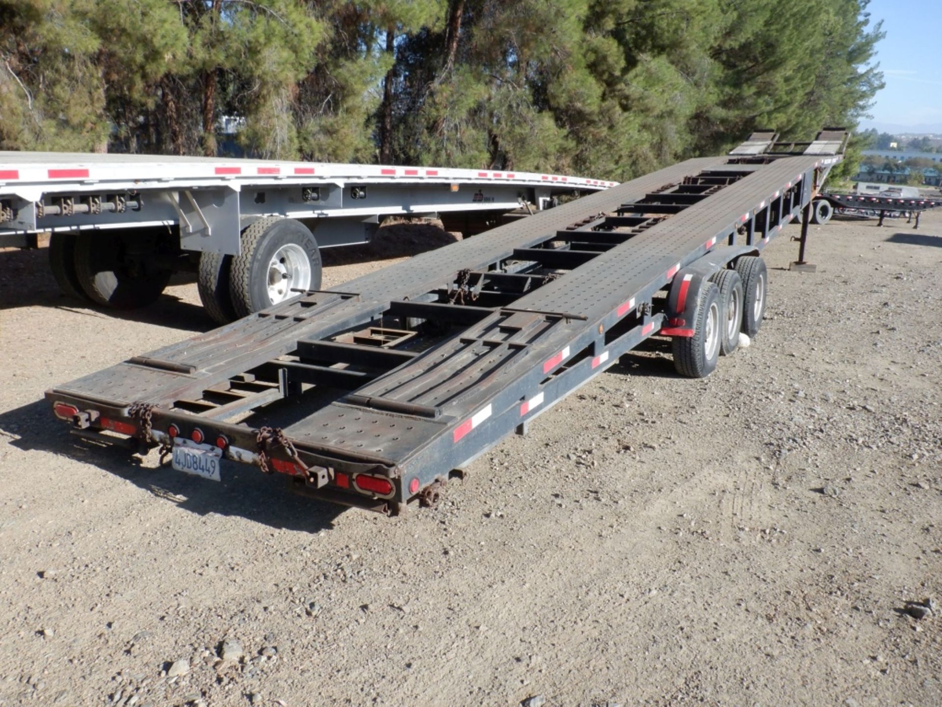 Country Car Carrier Trailer - Image 4 of 18